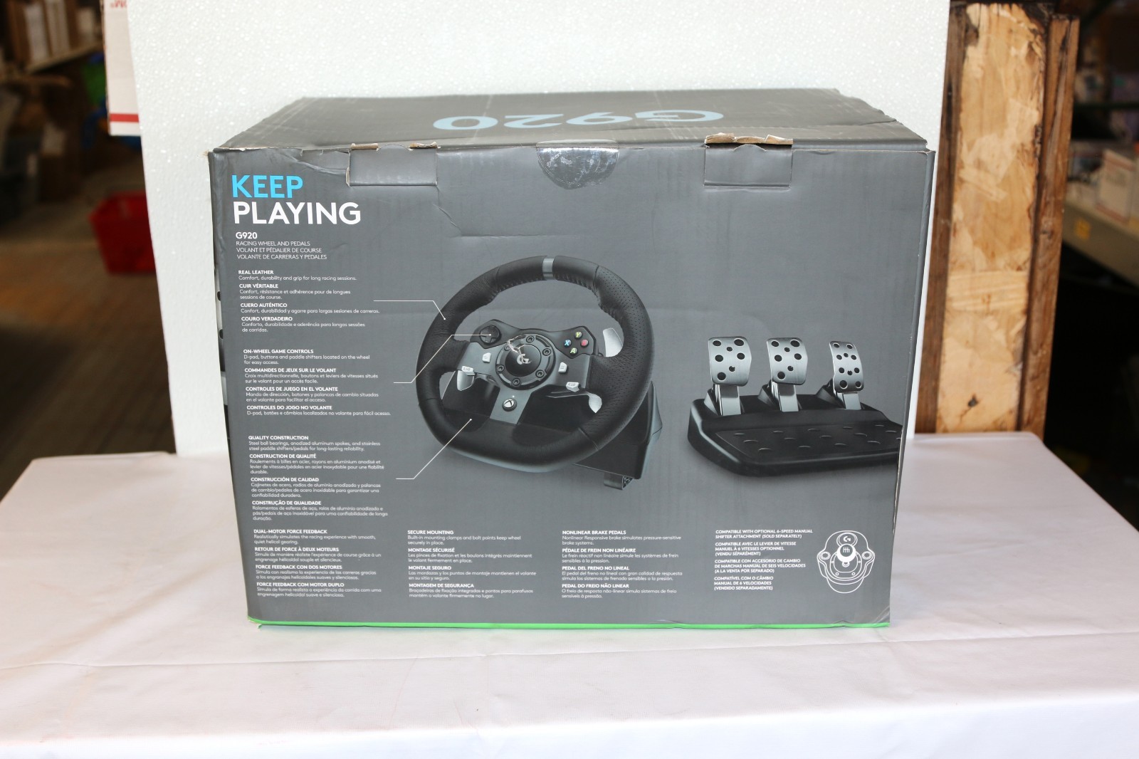 Logitech G920 Driving Force Racing Wheel and Floor Pedals, Black. XBOX X/S, ONE