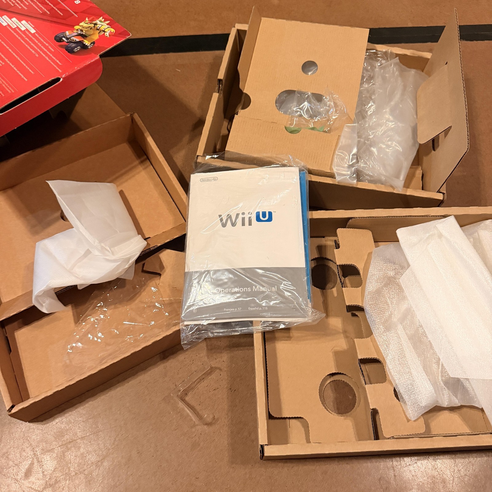 Nintendo Wii U Mario Kart 8 Deluxe 32GB Black Box Only Inserts Manuals Packaging