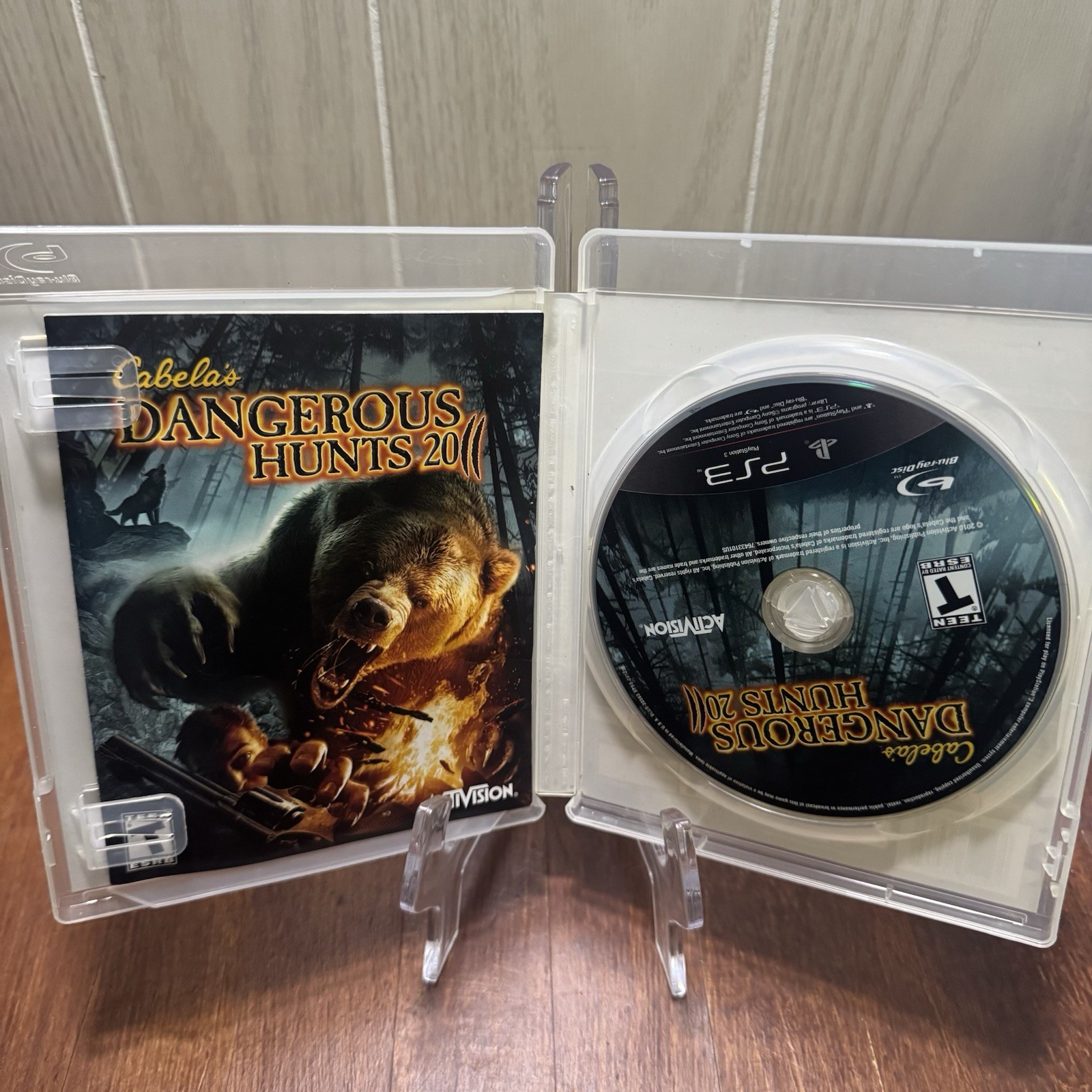 Cabela’s Dangerous Hunts 2011 (PlayStation 3, 2010) Complete with Manual CIB