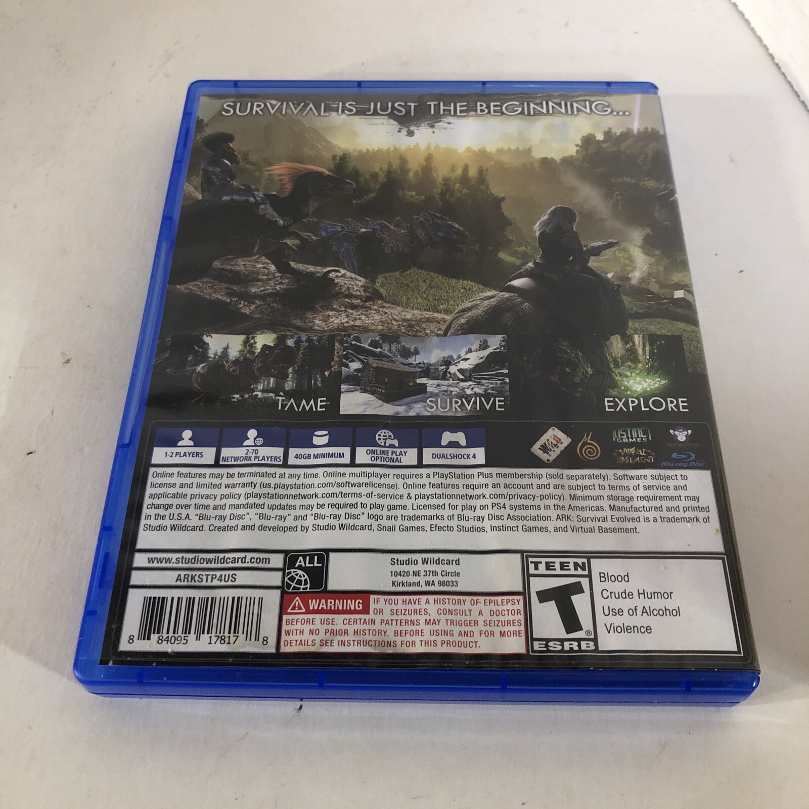 Studio Wildcard Ark: Survival Evolved (Sony PlayStation 4, 2017) Back To School