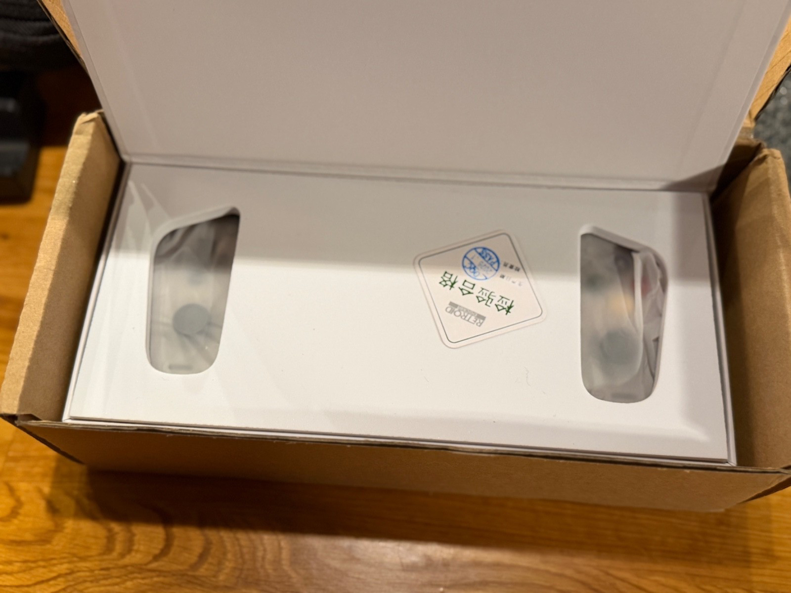 Retroid Pocket 6 8gb Memory Classic with Analog Stick on Top Never Used In Box