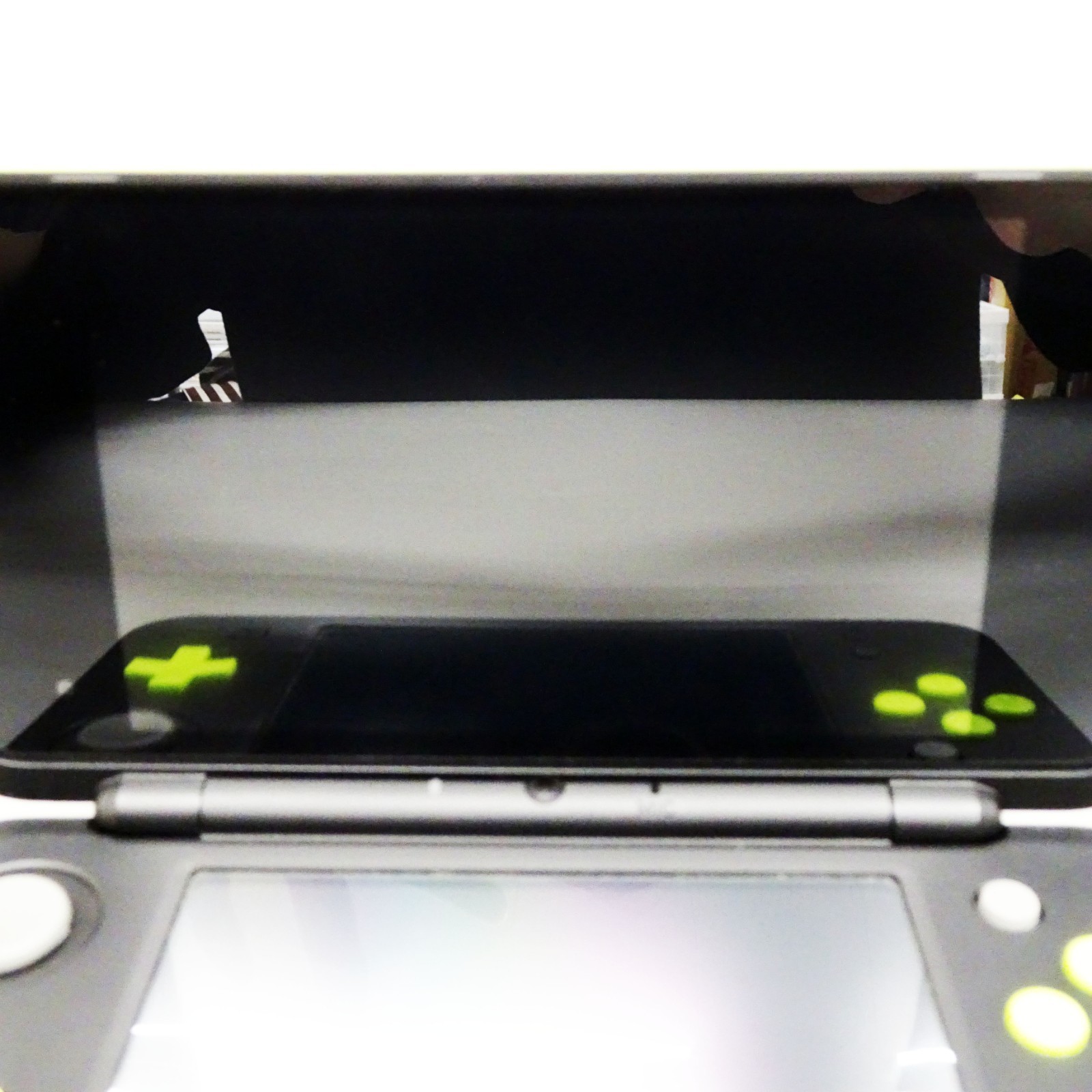 New Nintendo 2DS LL XL Black Lime Console Handheld System Japan Tested