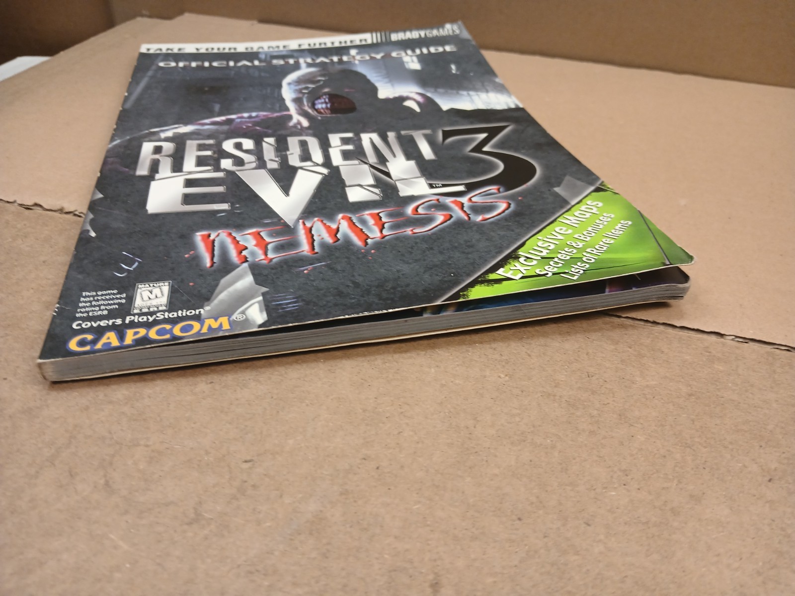 BradyGames Resident Evil 3 Nemesis Official Strategy Guide with Poster Pre-Owned