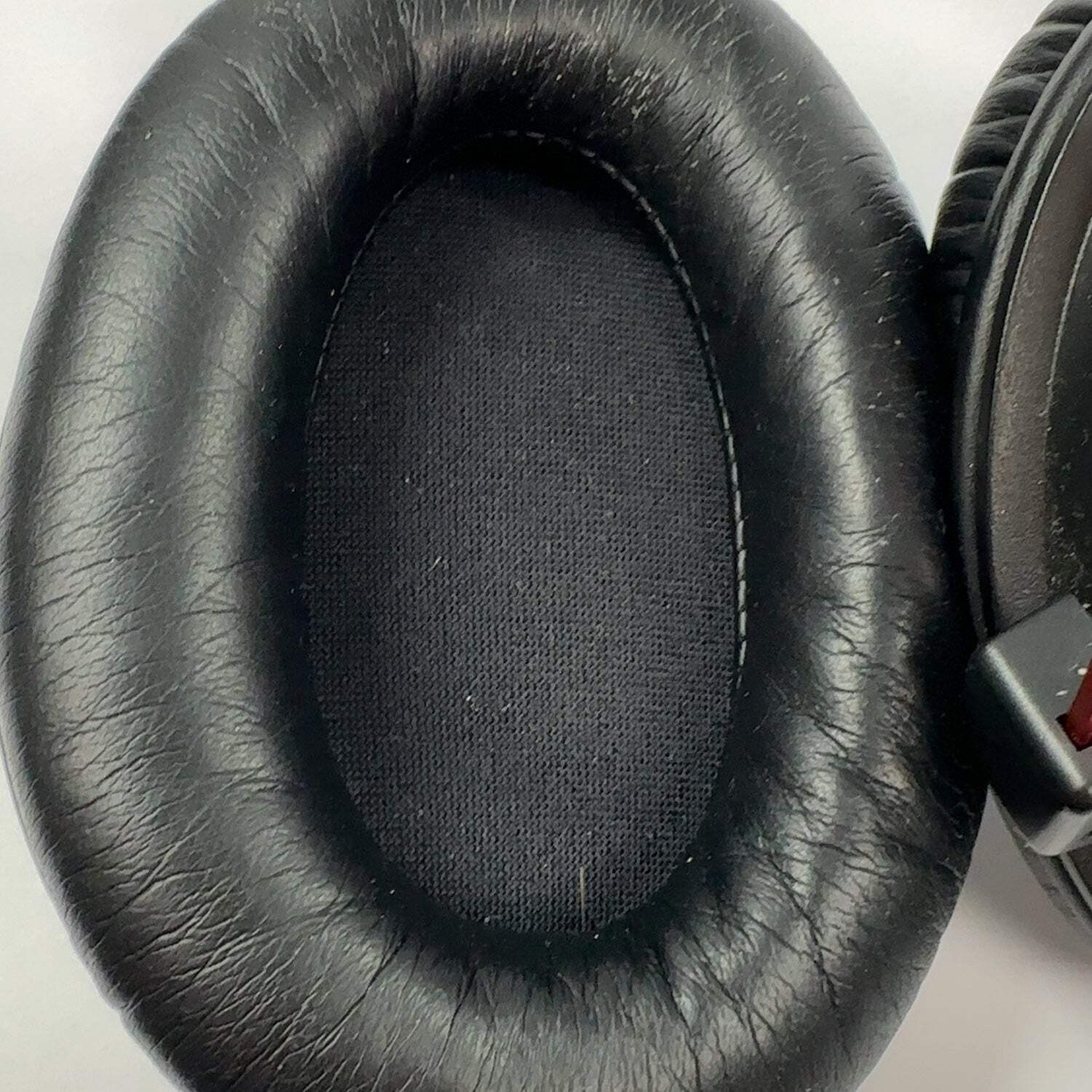 Kingston Hyper X Cloud II Over Ear Gaming Headset Black/Red 4P5M1AA