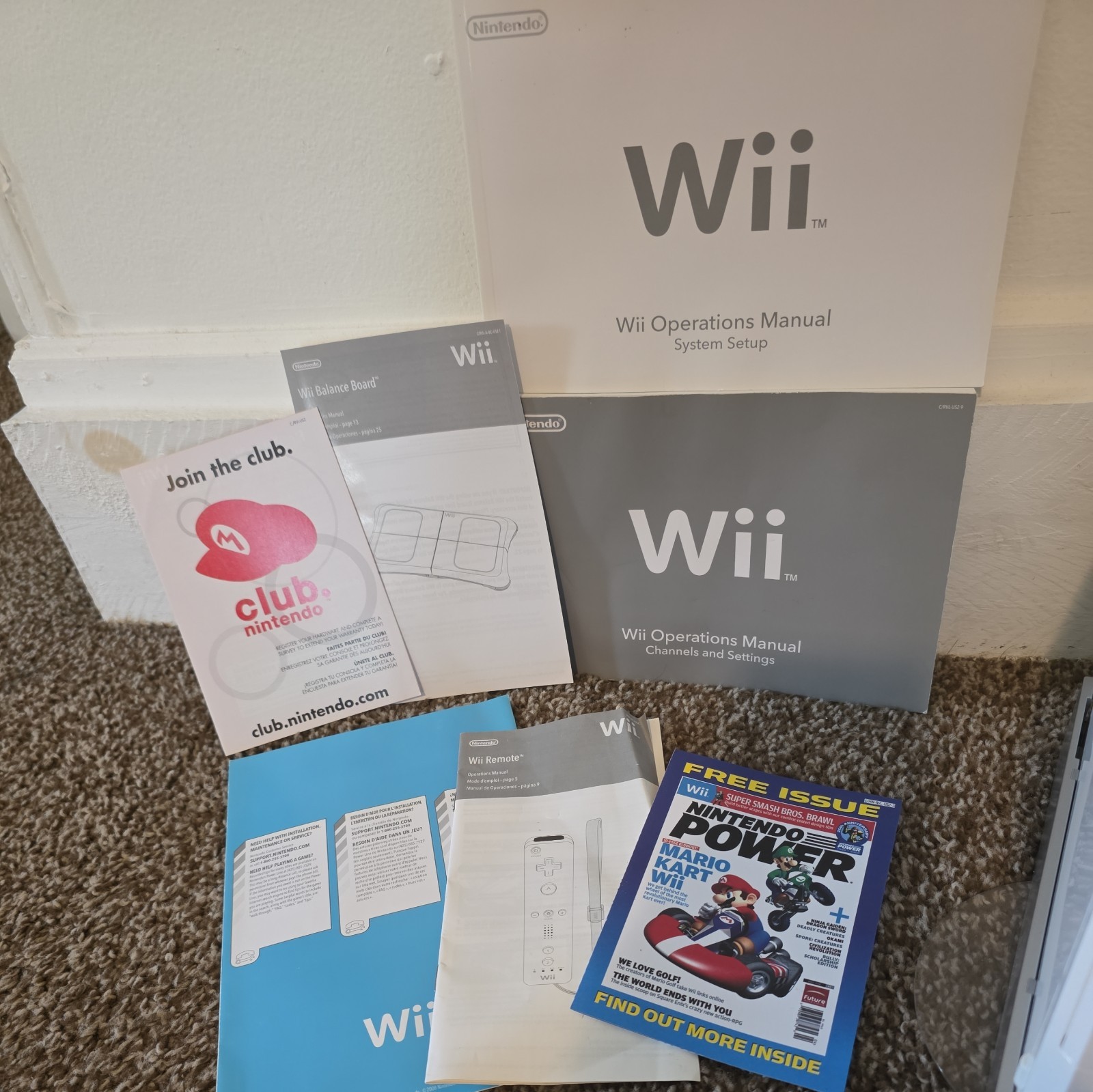 Nintendo Wii W/ Wii Sports! Console + 4 Games Pre-owned Tested