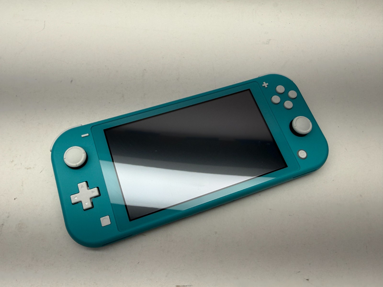 Nintendo Switch Lite 32GB Console – Turquoise W/Case