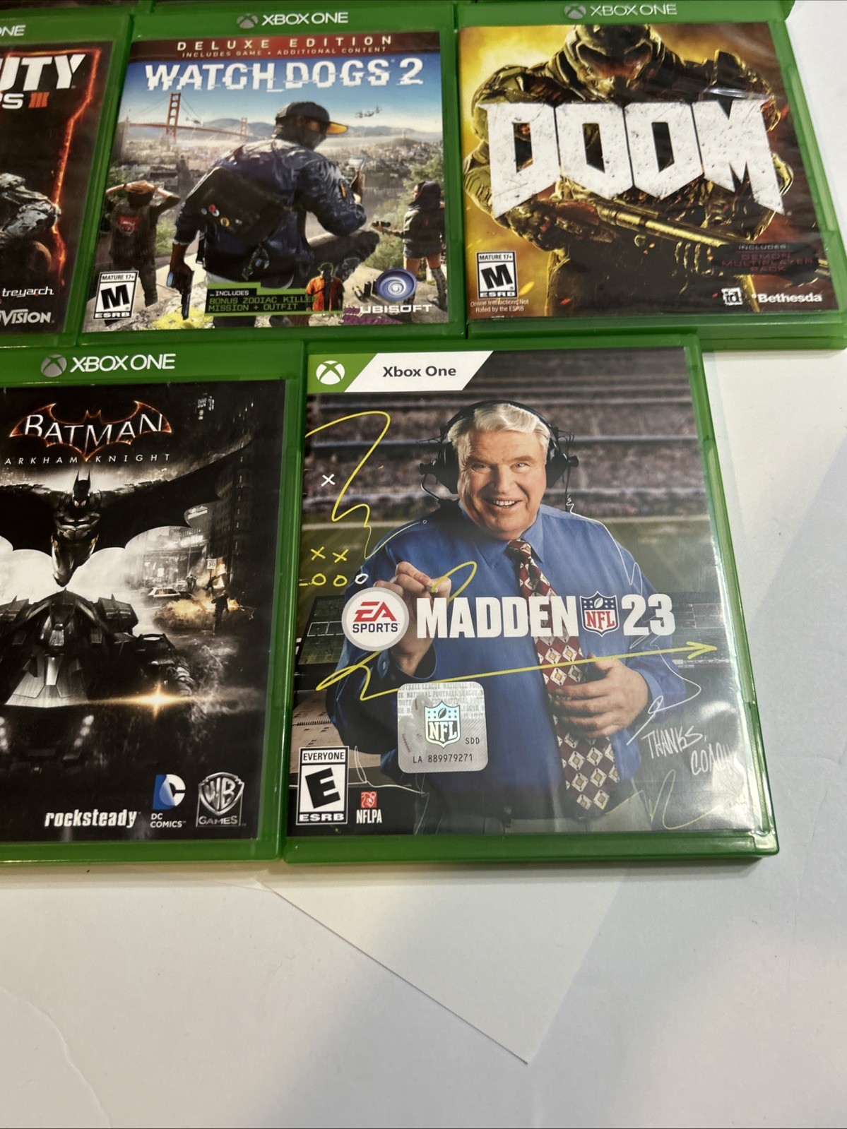 Lot of 8 Microsoft Xbox One Games Halo 5 – Doom – CoD Black Ops 3 And More !!