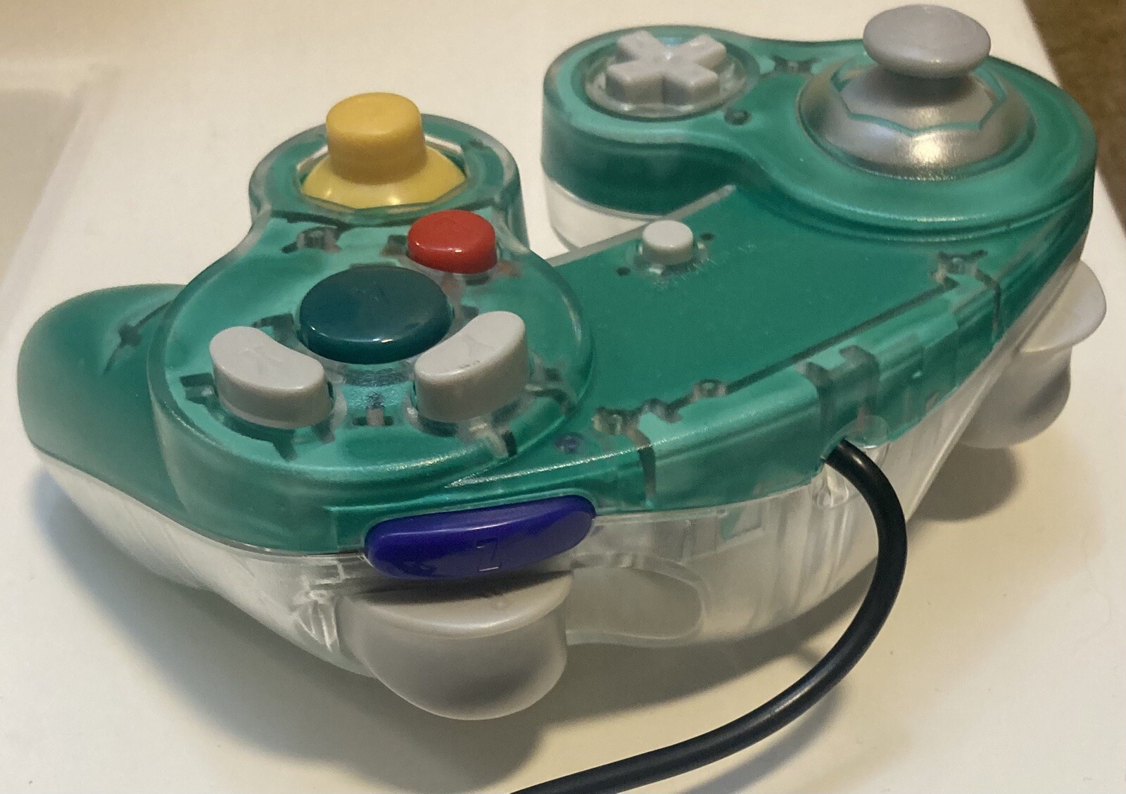 Nintendo GameCube Controller – Conductive WHITE (glow in the dark)