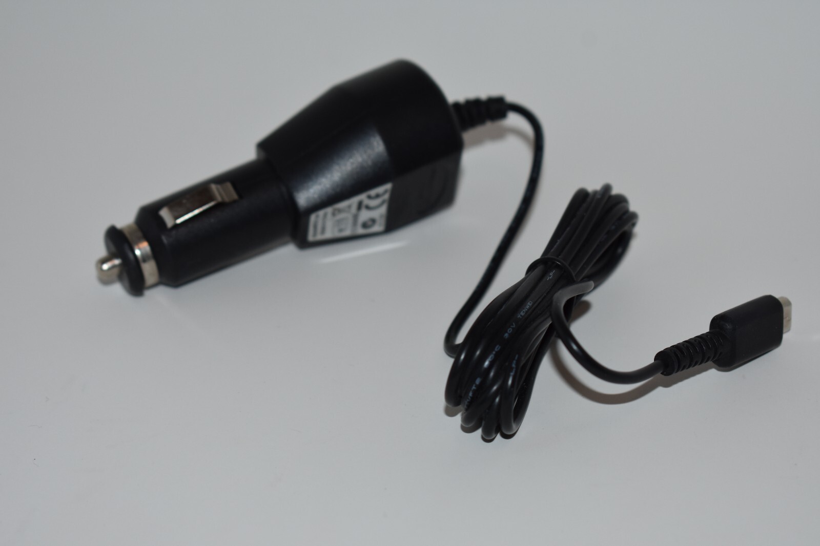 Nintendo DS Car Charger Original Good Condition DC 12v / DC 5.2V 450mA
