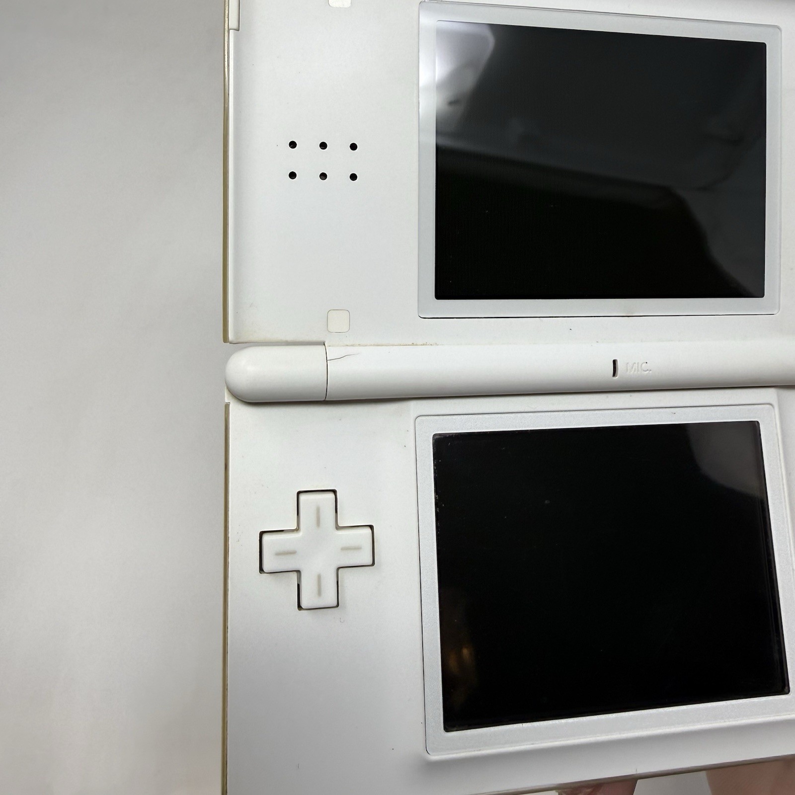 Nintendo DS Lite Handheld Console – White w/ Stylus Tested and Working