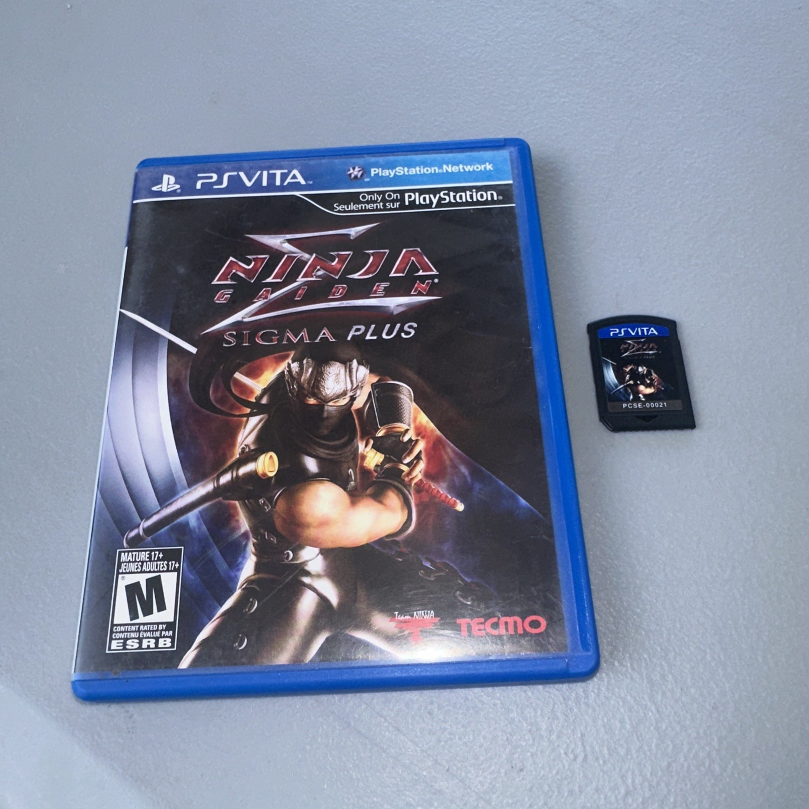 Ninja Gaiden Sigma Plus (Sony PlayStation Vita, 2012) W/ Case