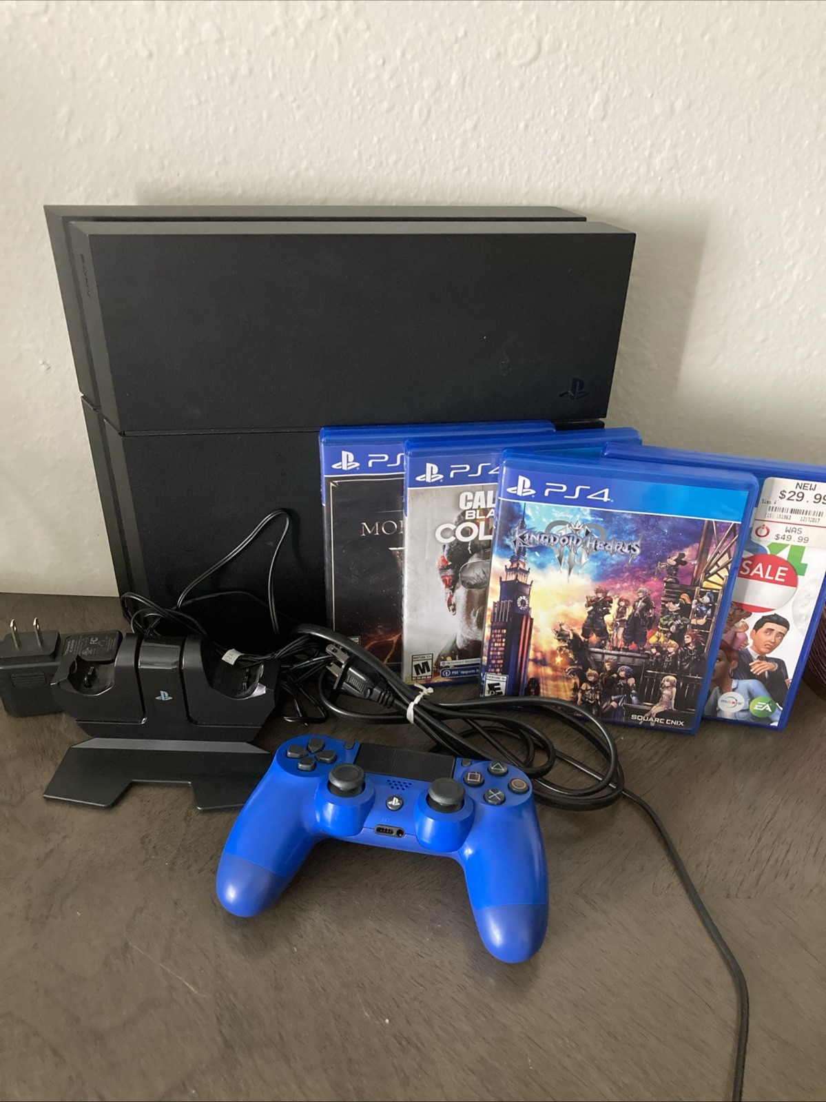 Sony PlayStation 4 (500 GB) – Black w/ Games and Controller + Charger Bundle