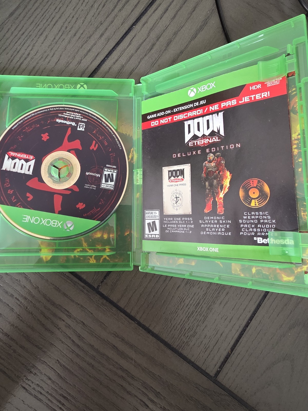 Doom: Eternal Deluxe Edition (Microsoft Xbox One, 2020) – Code not included