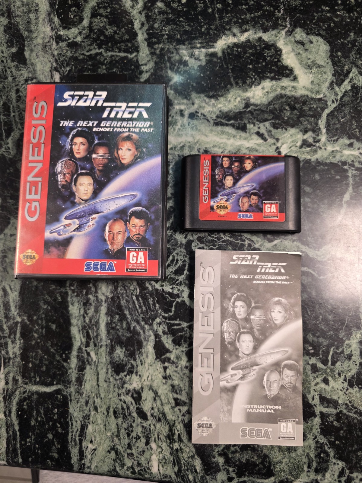 Star Trek The Next Generation Echoes From the Past (Sega Genesis, 1994) Complete