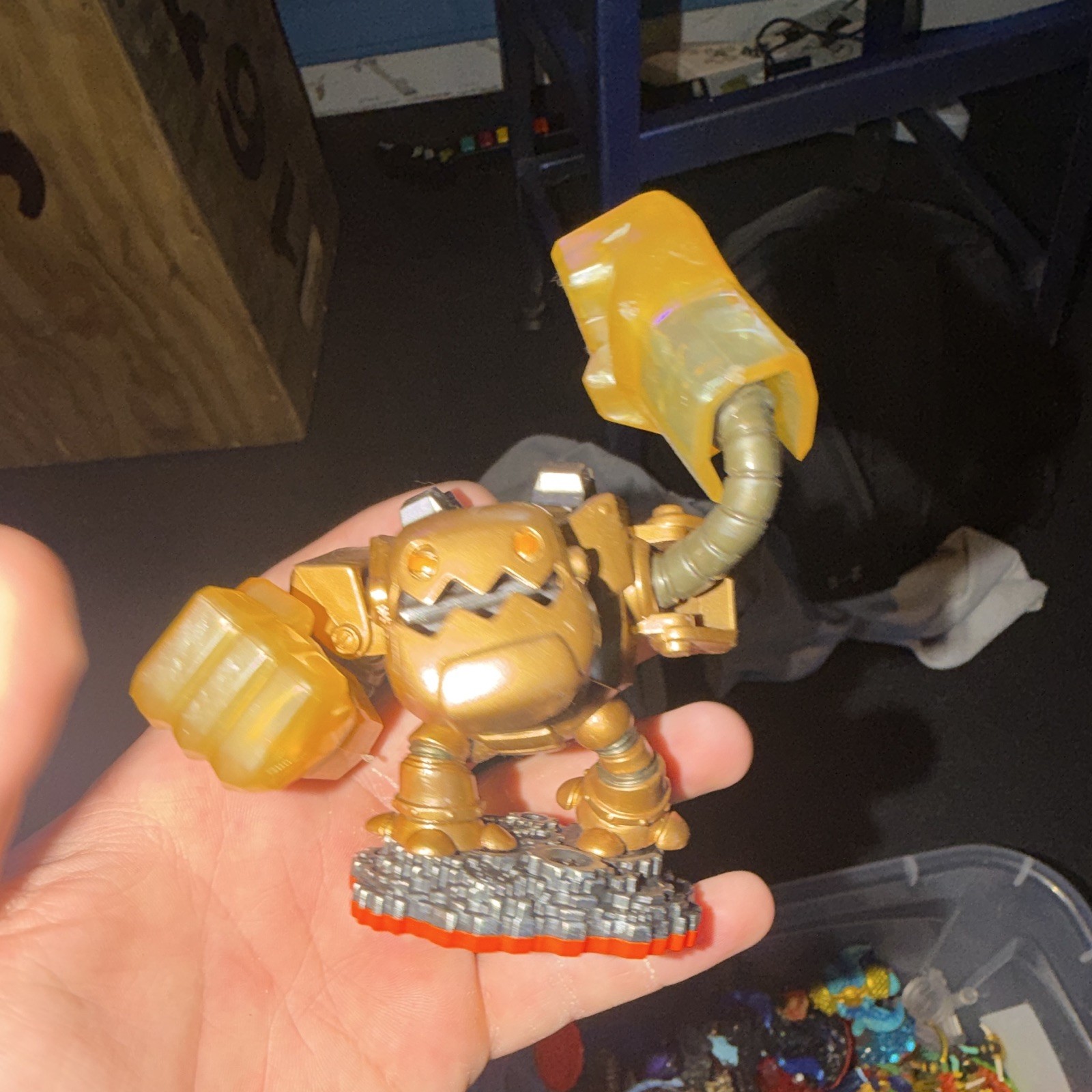 Skylanders Legendary Crusher Translucent Character Figure Skylanders Giants