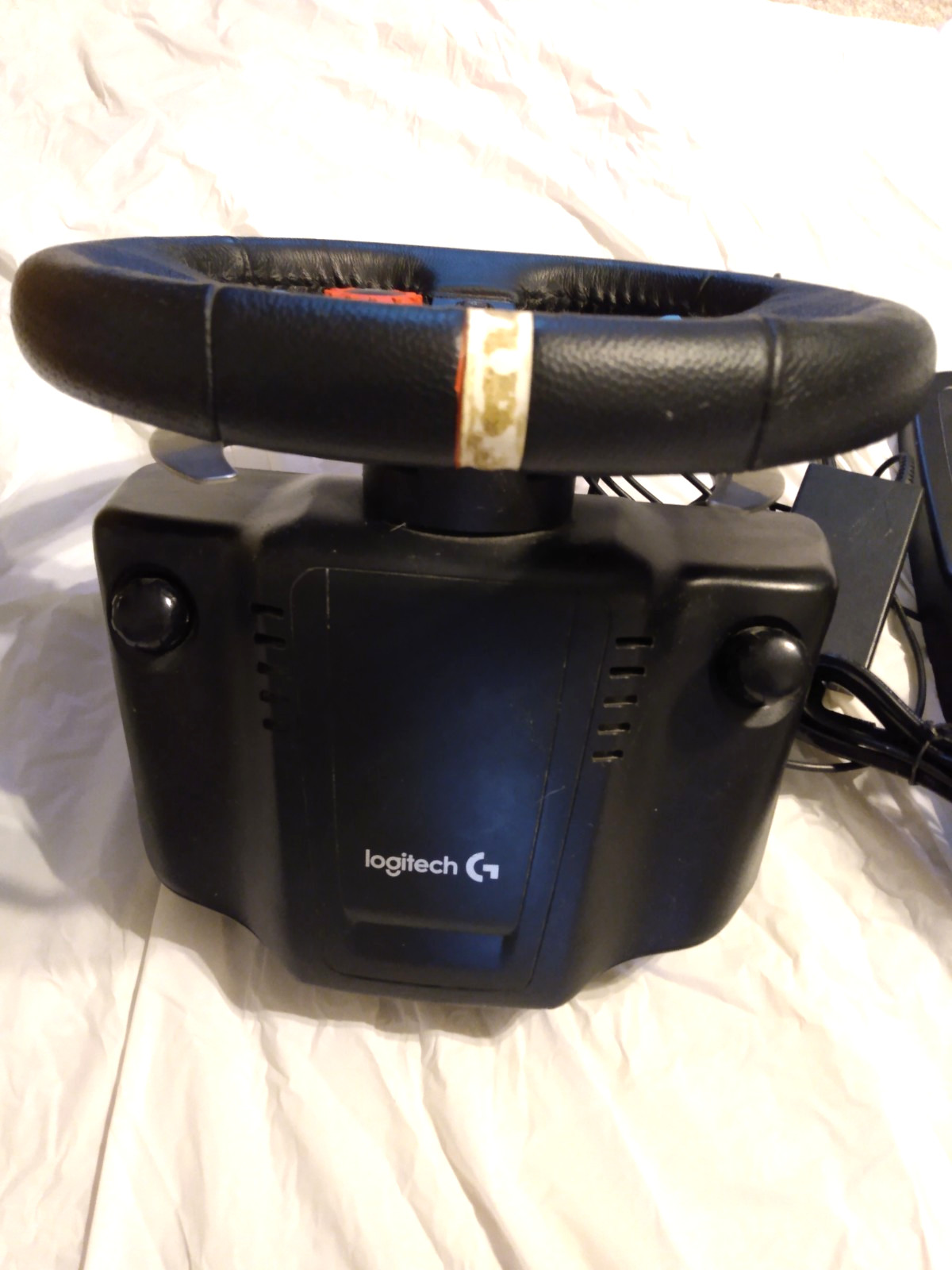 Logitech G29 Driving Force Racing Wheel and Floor Pedals Black NOT WORKING AS IS