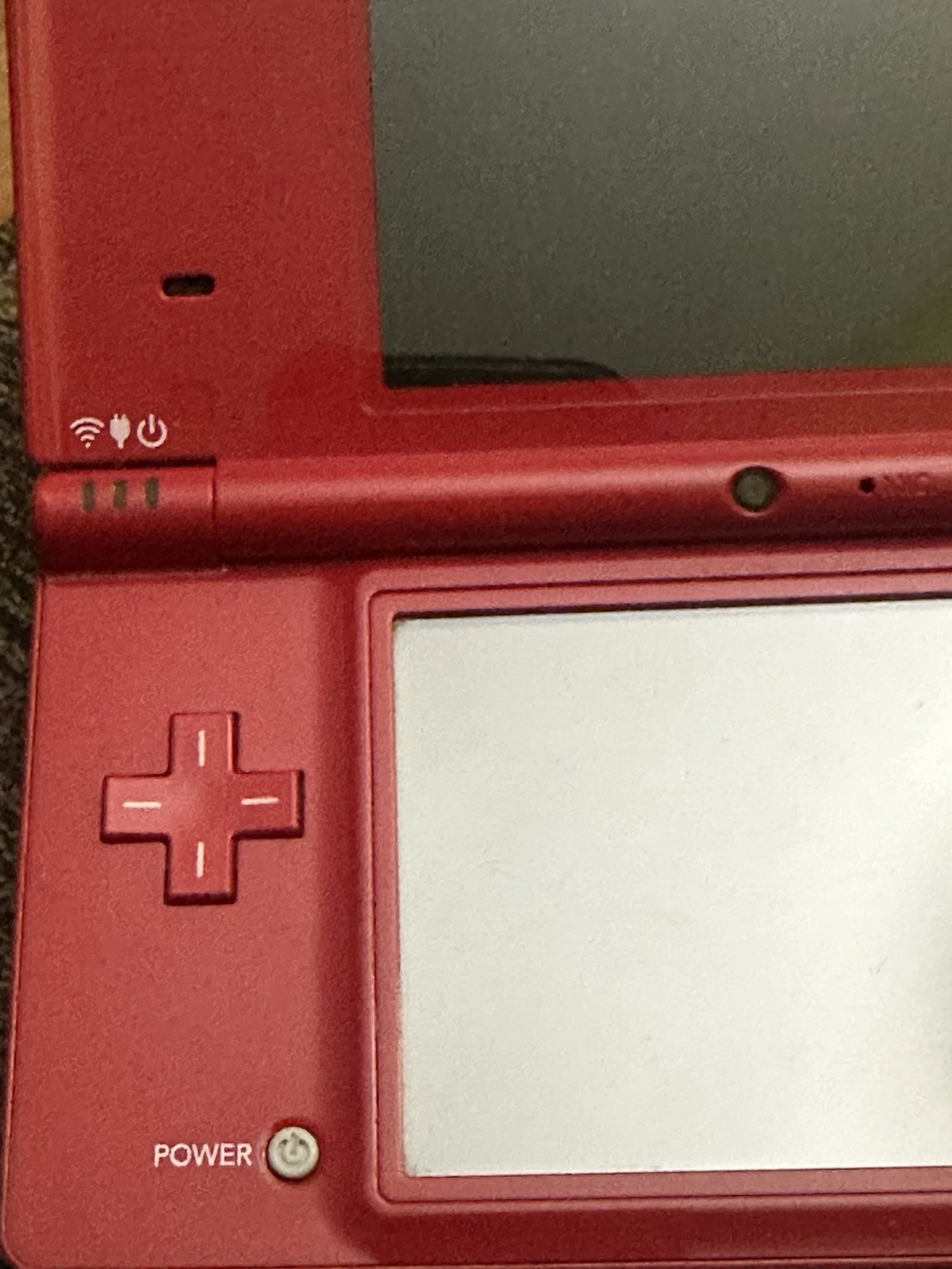 Nintendo DSi console Red with charger! Tested and Working. Japanese console