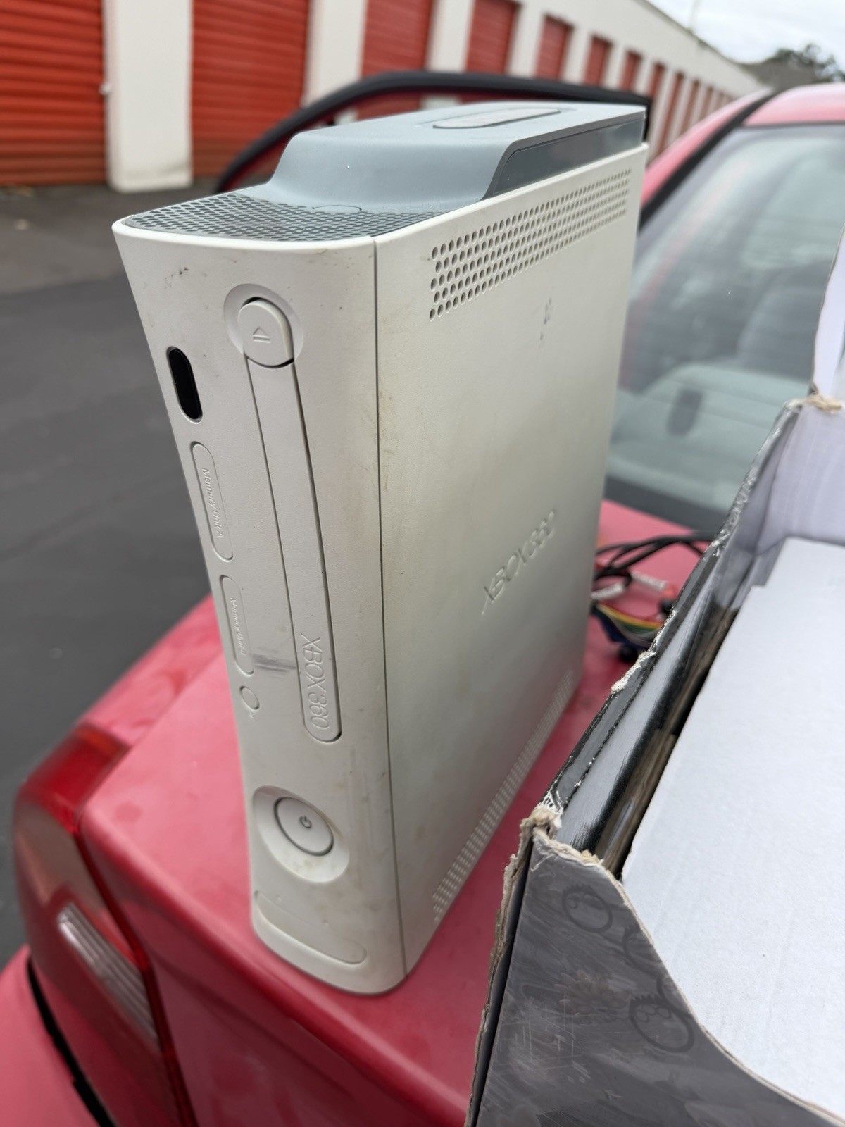 Microsoft Xbox 360 Final Fantasy XIII Special Edition 250GB White