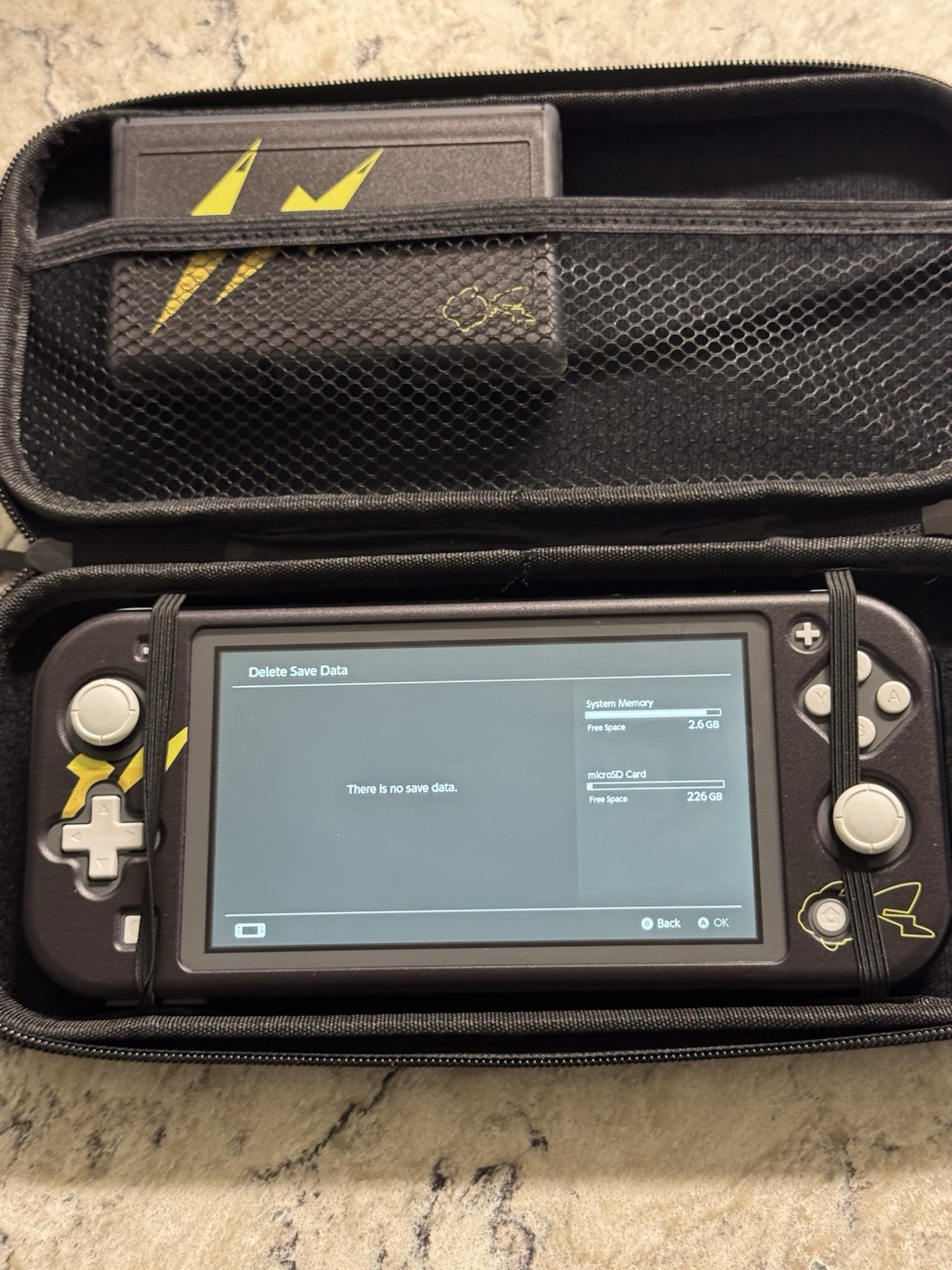 Switch Gray W/Protective Pokemon case/Games OEM charger Included +230GB SD⚡️