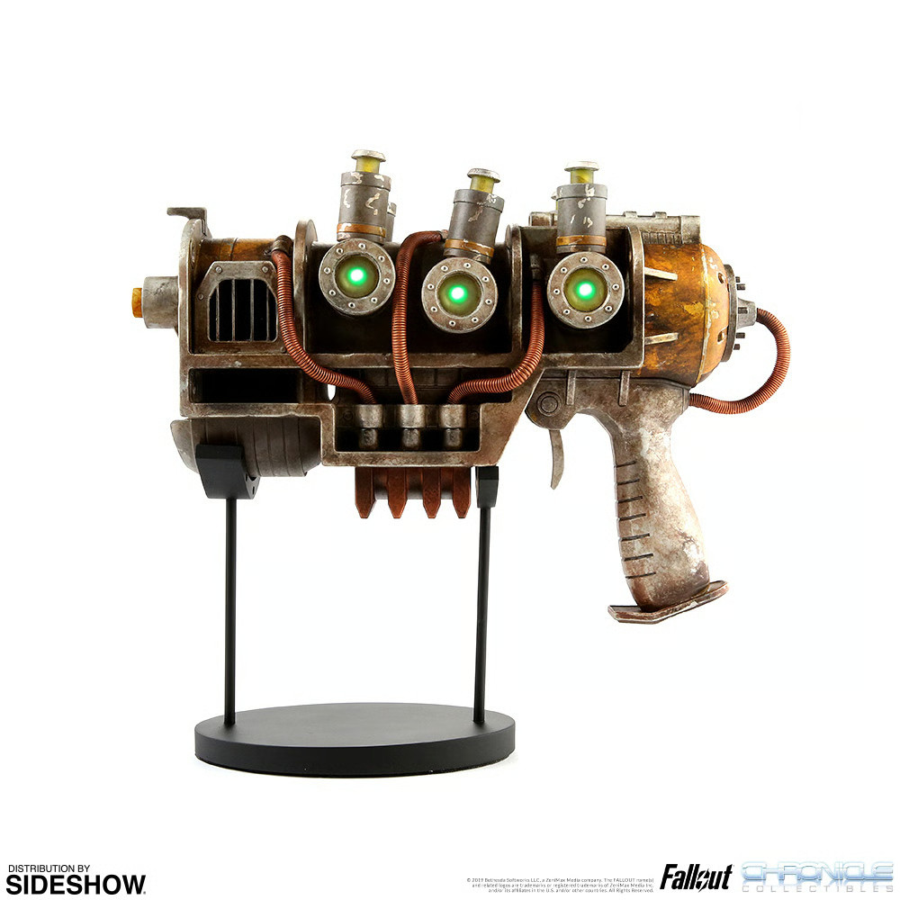 Fallout Plasma Pistol – 1:1 scale ThinkGeek exclusive