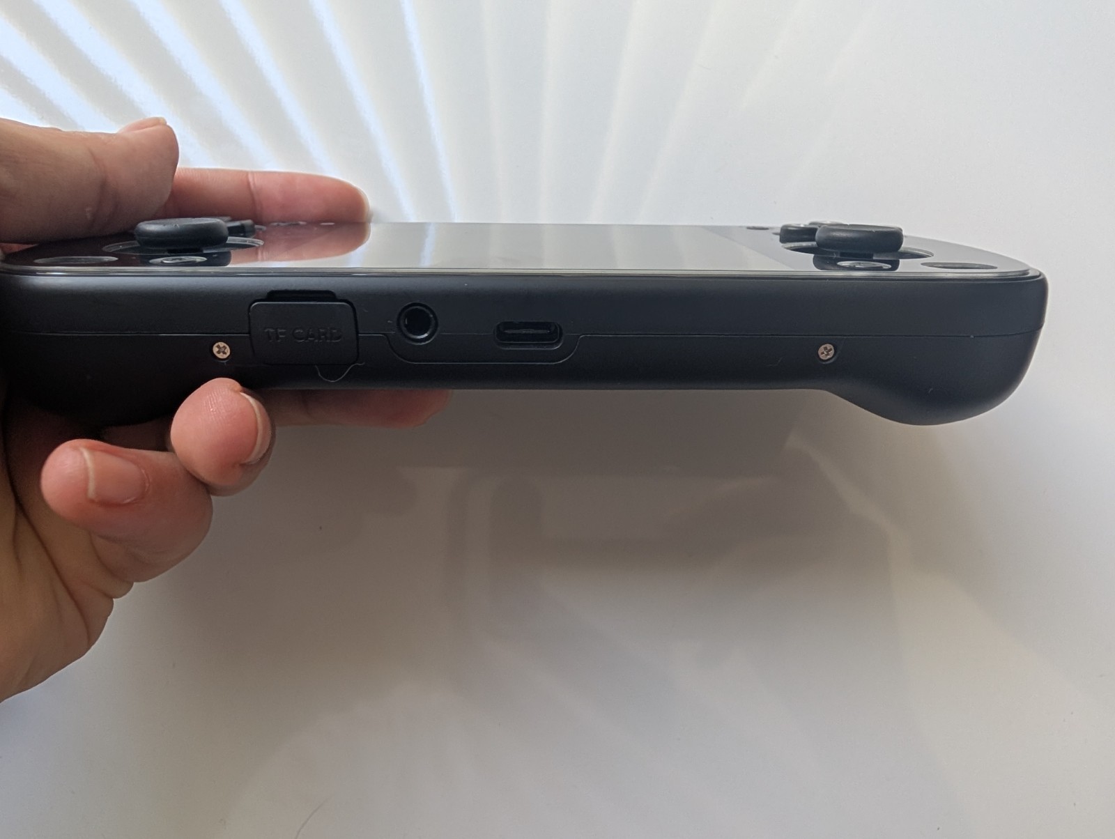 Retroid Pocket Mini V2 w/ 256GB SanDisk Extreme SD Card And Carrying Case