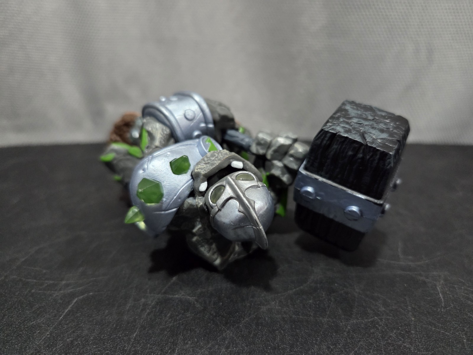 SKYLANDERS GIANTS Character Figure: GRANITE CRUSHER