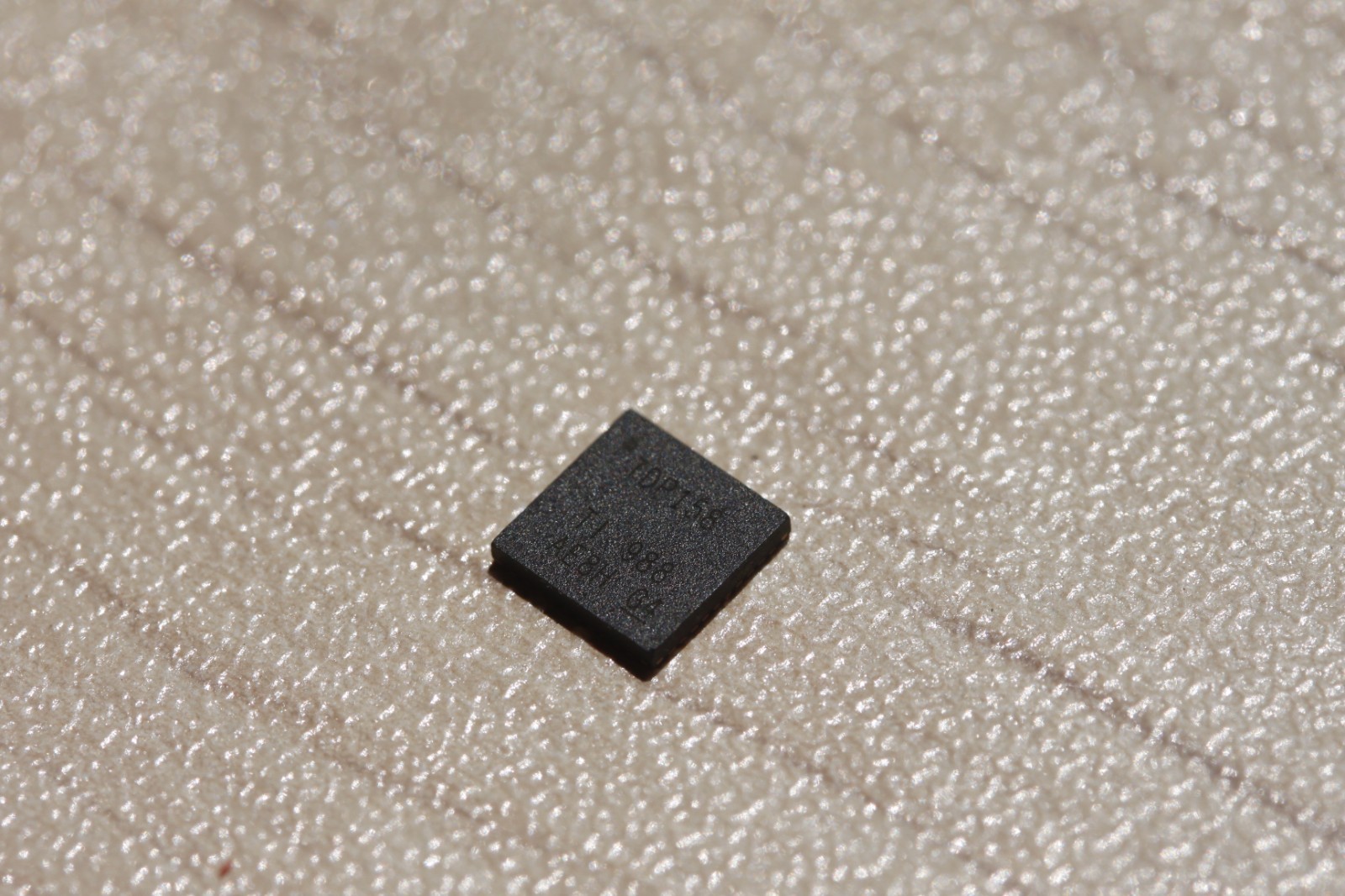 1PC OEM HDMI Retimer IC Chip TDP158 75DP159 Replace For Microsof Xbox One X / S