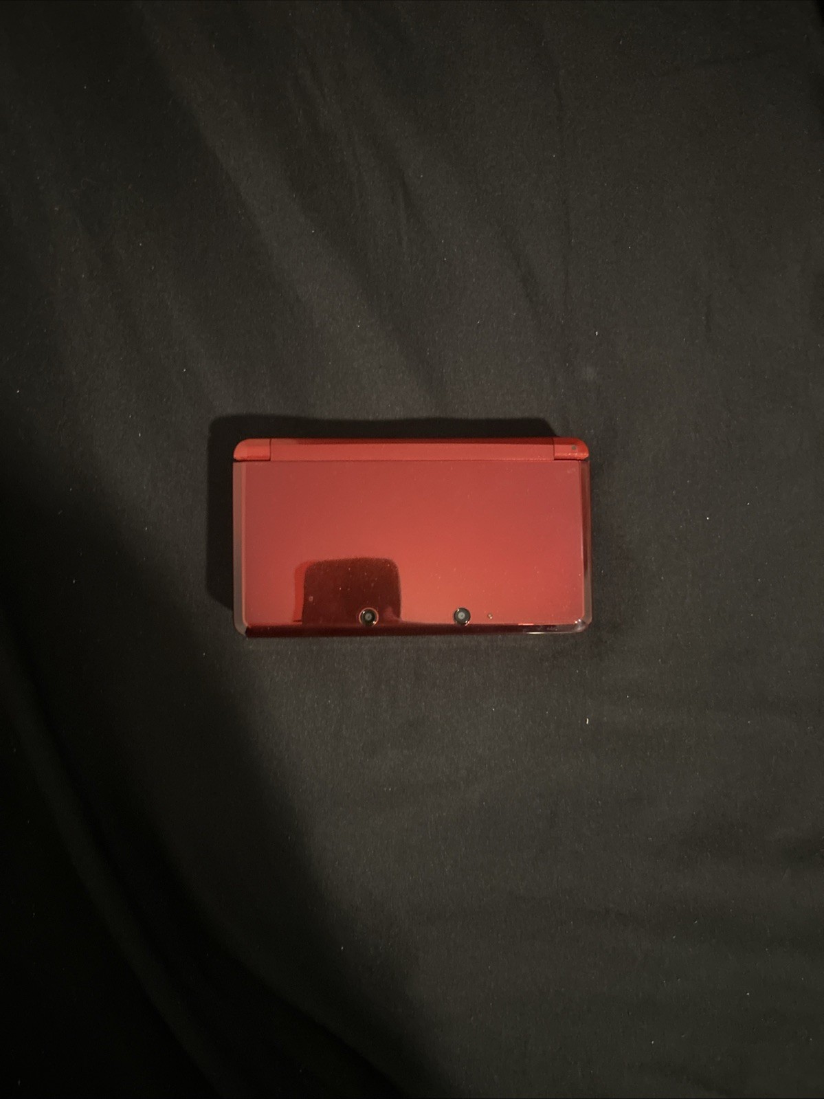 Nintendo 3DS Handheld System Flame Red Barely Used with Charger and Two Games