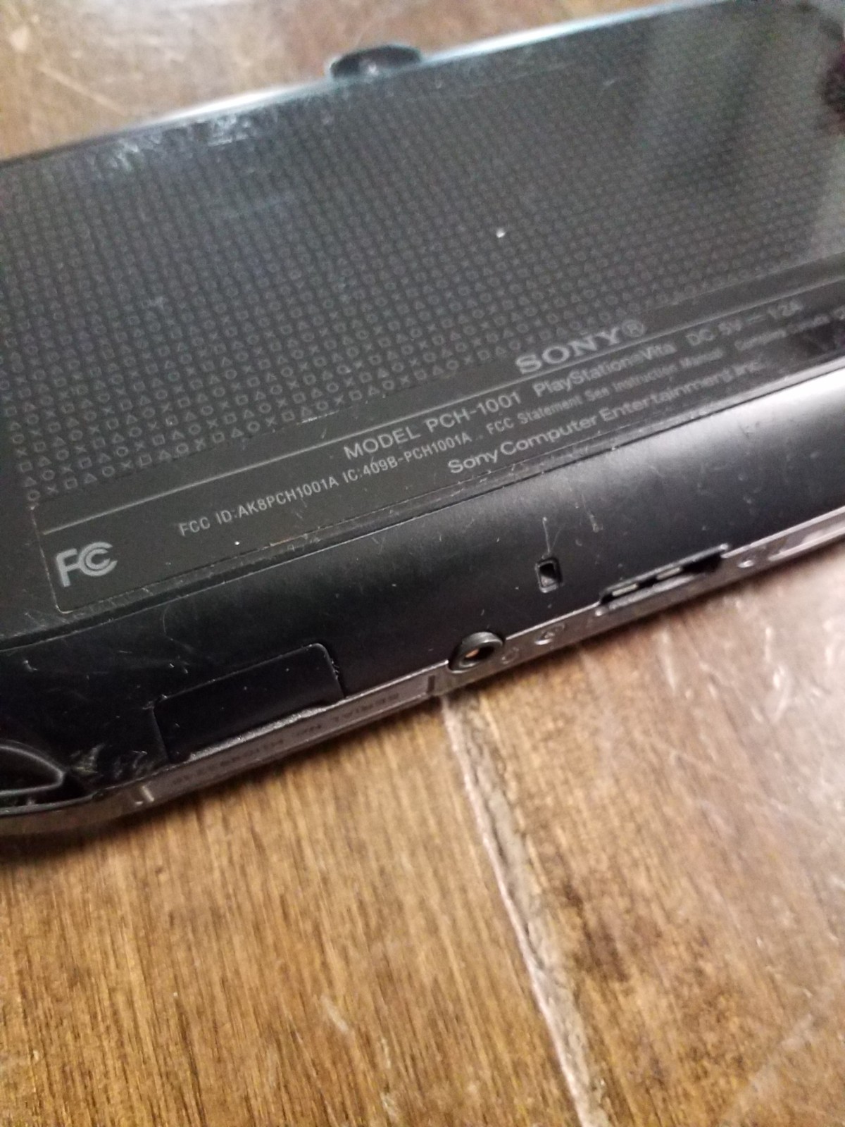 Sony PlayStation Vita PS Vita PCH-1001 OLED Console Black AS-IS FOR REPAIR ONLY