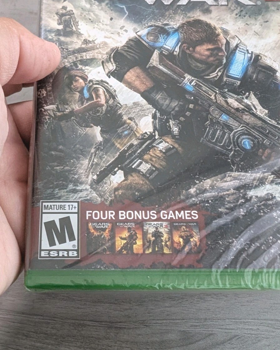 Gears of War 4 XBOX ONE Bonus Games including Gears of War 1, 2, 3, & Judgment