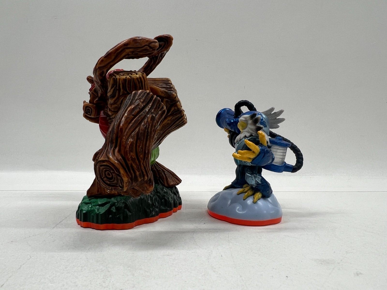 skylanders giants tree rex and jet vac lot of 2