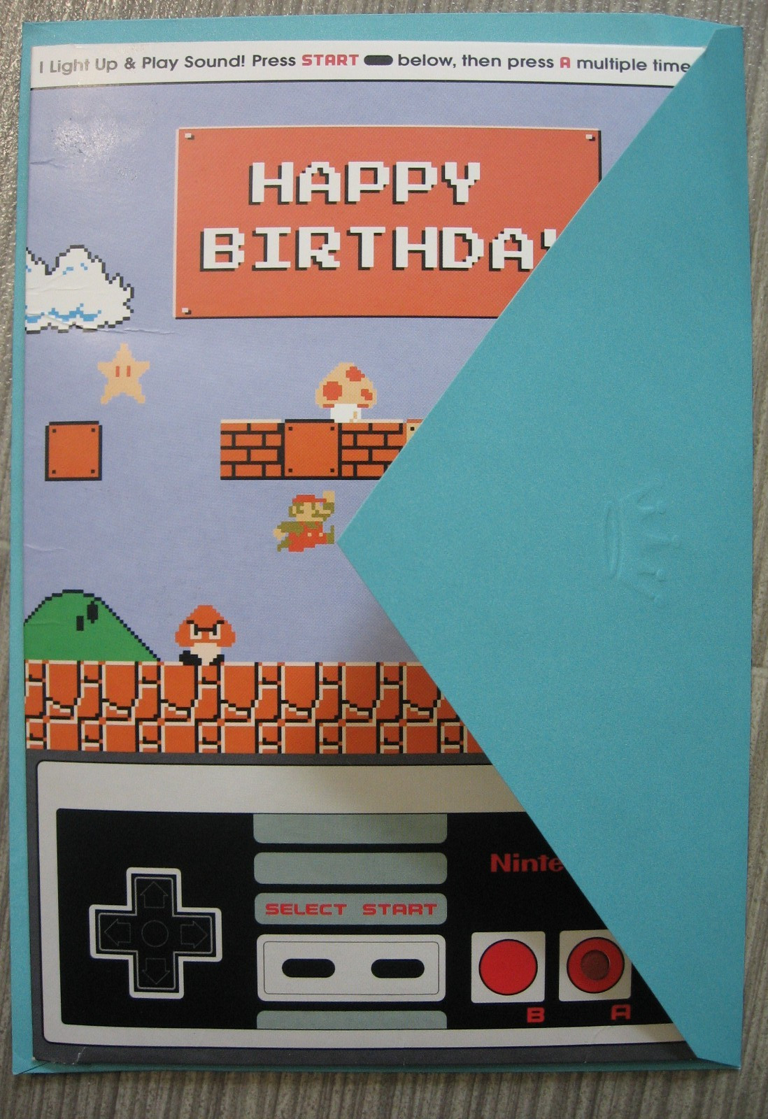 NINTENDO SUPER MARIO BROTHERS BIRTHDAY CARD – LIGHTS UP WITH SOUND, HALLMARK