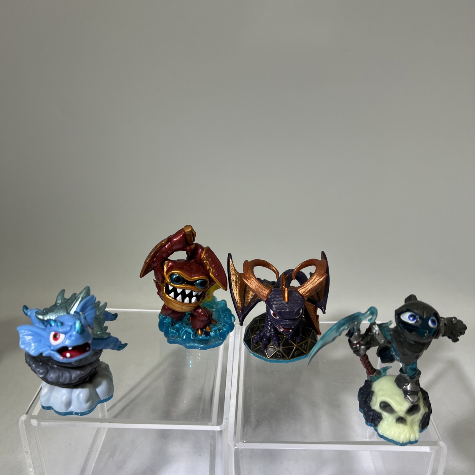 Skylanders Swap Force Lot of 4 Blue Base Activision Non-Swappable Figures #ML1