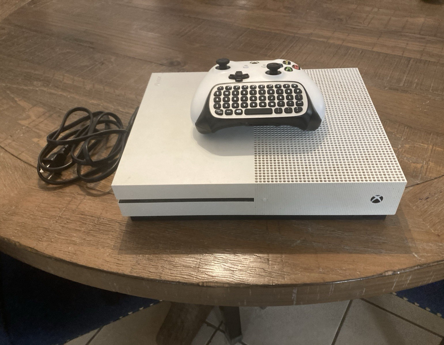 Microsoft Xbox One S 781GB White 4K Console /w Controller, *Read Description*