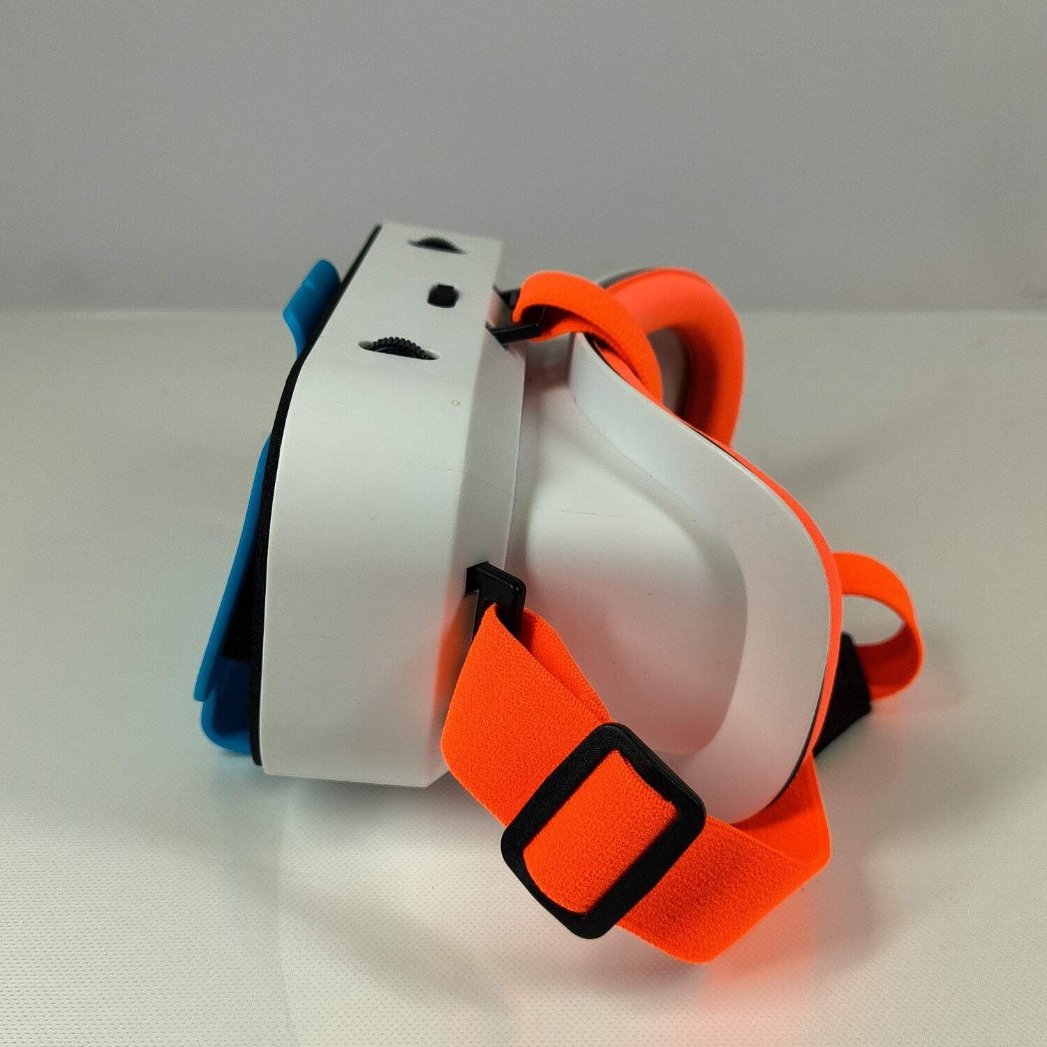 Devaso VR Goggles for Nintendo Switch Blue/White/Orange