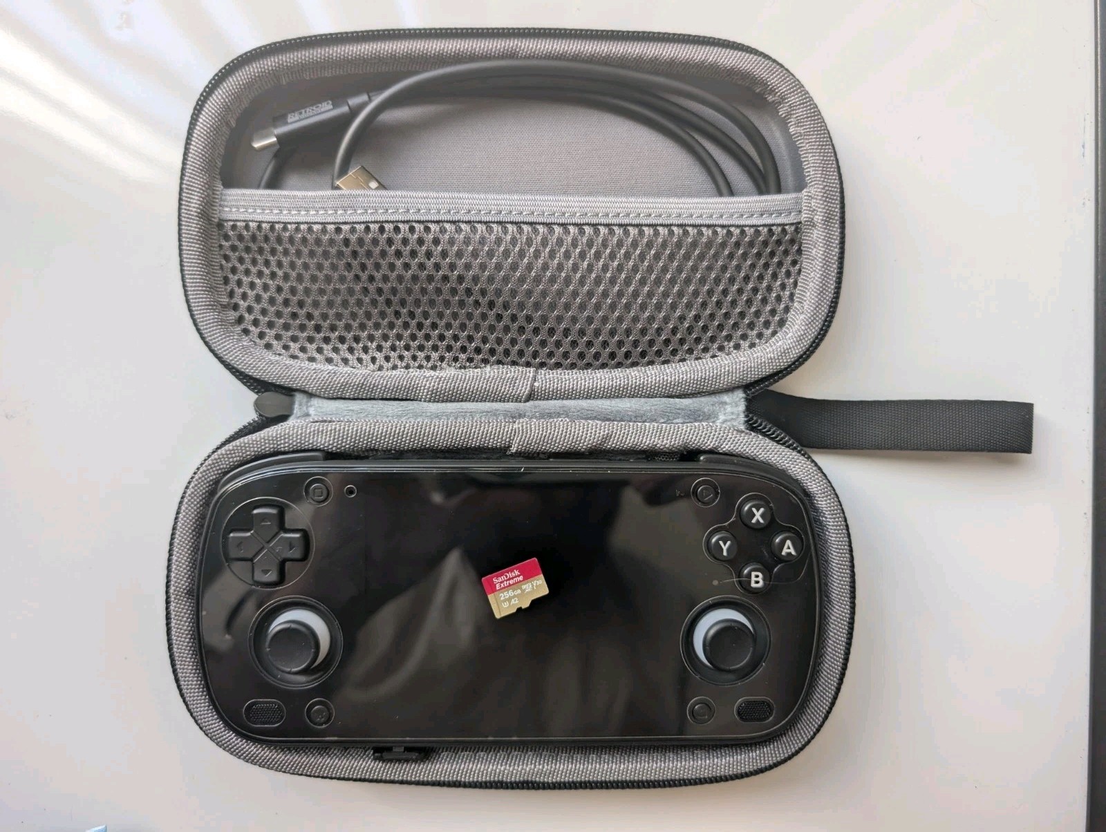 Retroid Pocket Mini V2 w/ 256GB SanDisk Extreme SD Card And Carrying Case