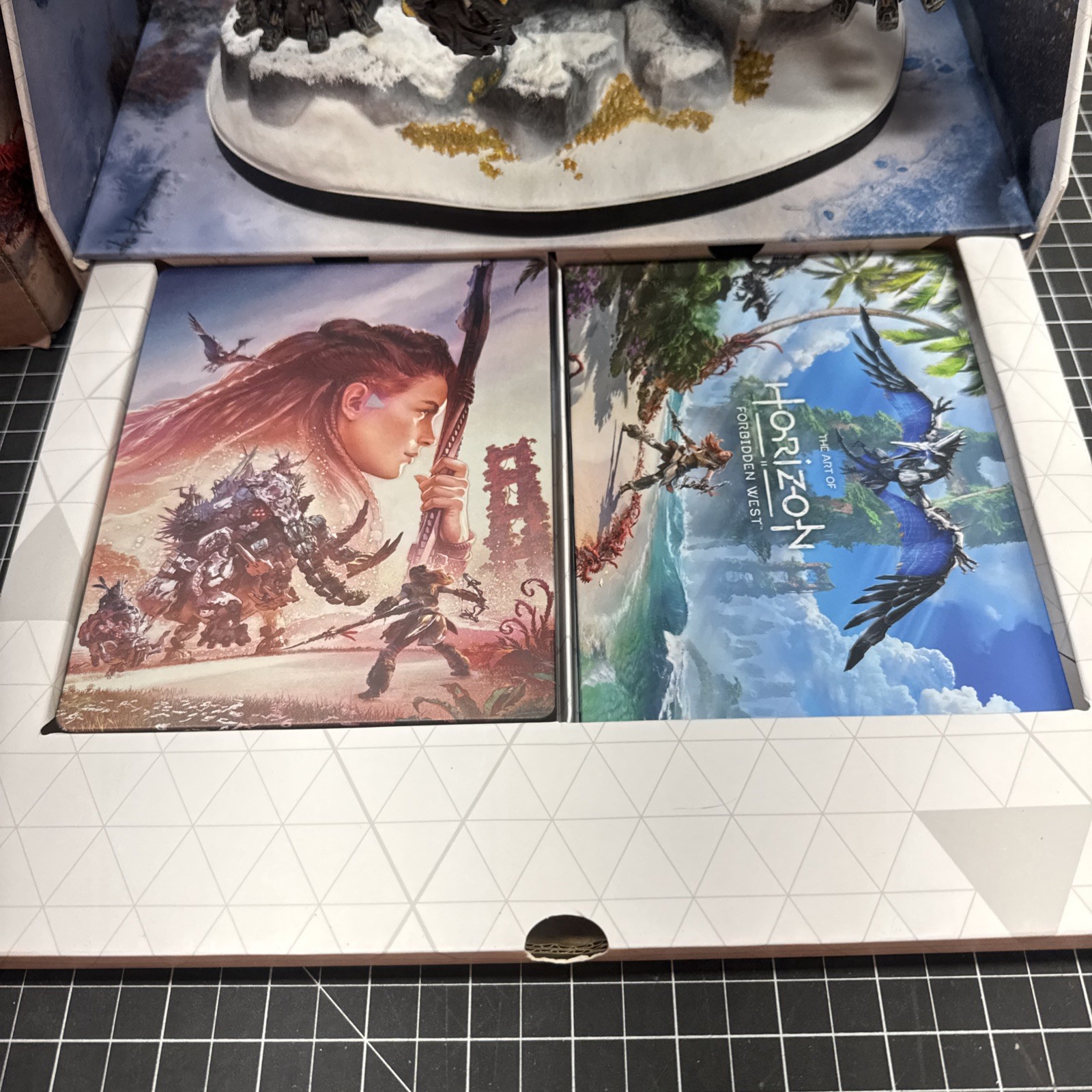 Horizon Forbidden West Collector’s Edition Tremortusk + Aloy Statue Figure Only