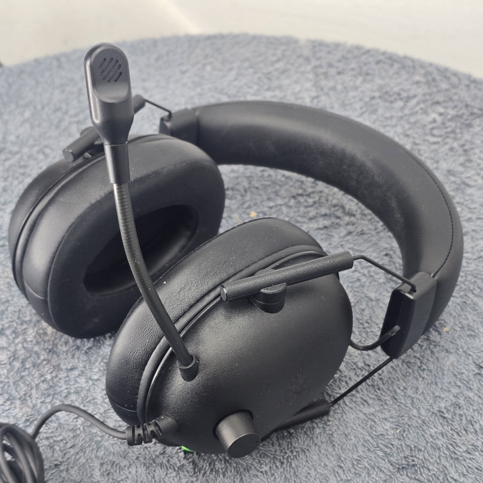 Razer BlackShark V2 X Wired Gaming Headset – Black | 3.5mm PC/PS5/Xbox | Grade B
