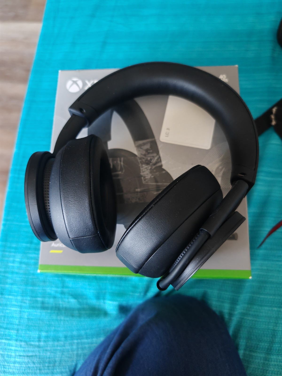 Xbox Wireless Stereo Headset – Xbox One/Series X|S/PC/Android/IOS