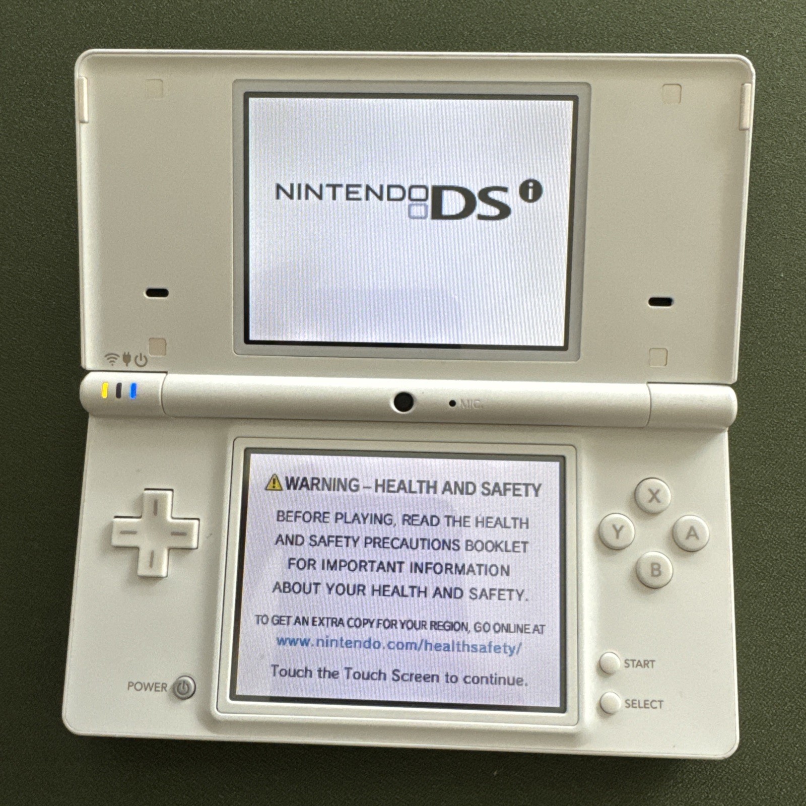 Nintendo DSi White Handheld Console Tested