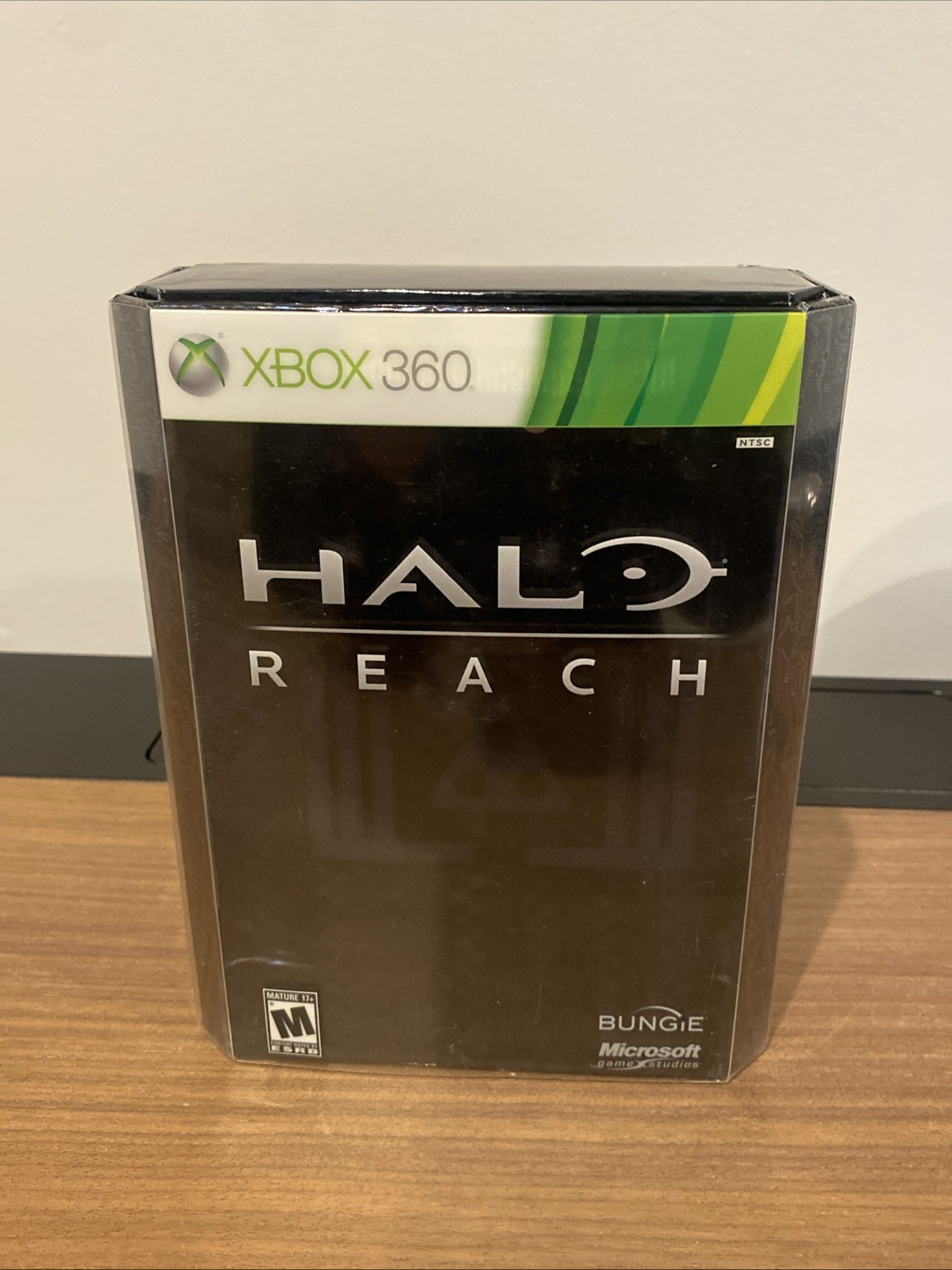 Halo: Reach — Limited Edition (Xbox 360, 2010) No Game, Other Missing Contents