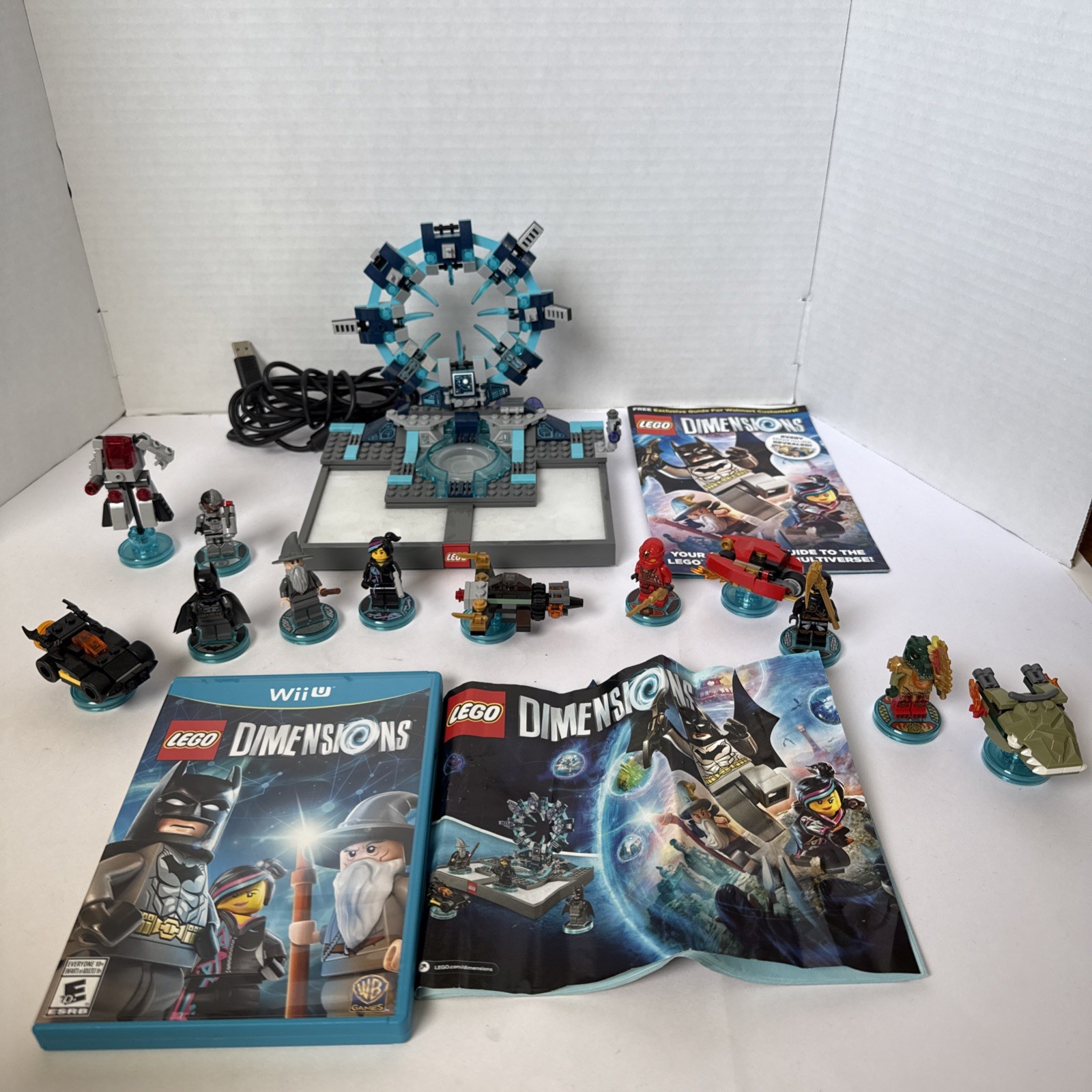 LEGO Dimensions Lot Game / Portal + 7 Figures – Ninjago, Chima, Batman + Others