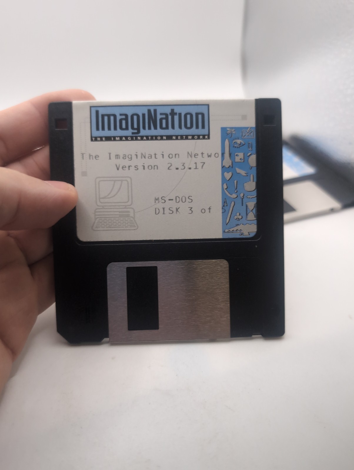 The Sierra Network ImagiNation Version 2.3 MS-DOS PC 3.5″ HD Disc