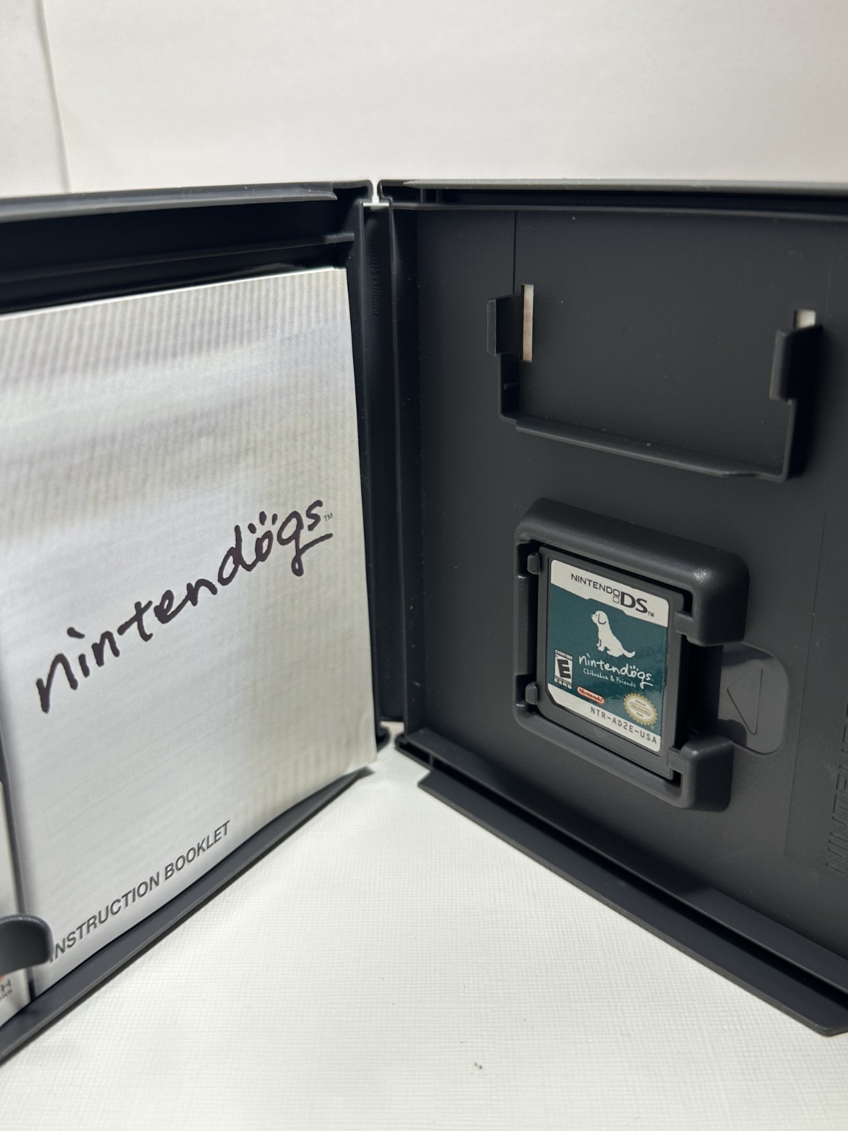 Nintendogs Chihuahua & Friends – Nintendo DS – Complete in Box (CIB) USA