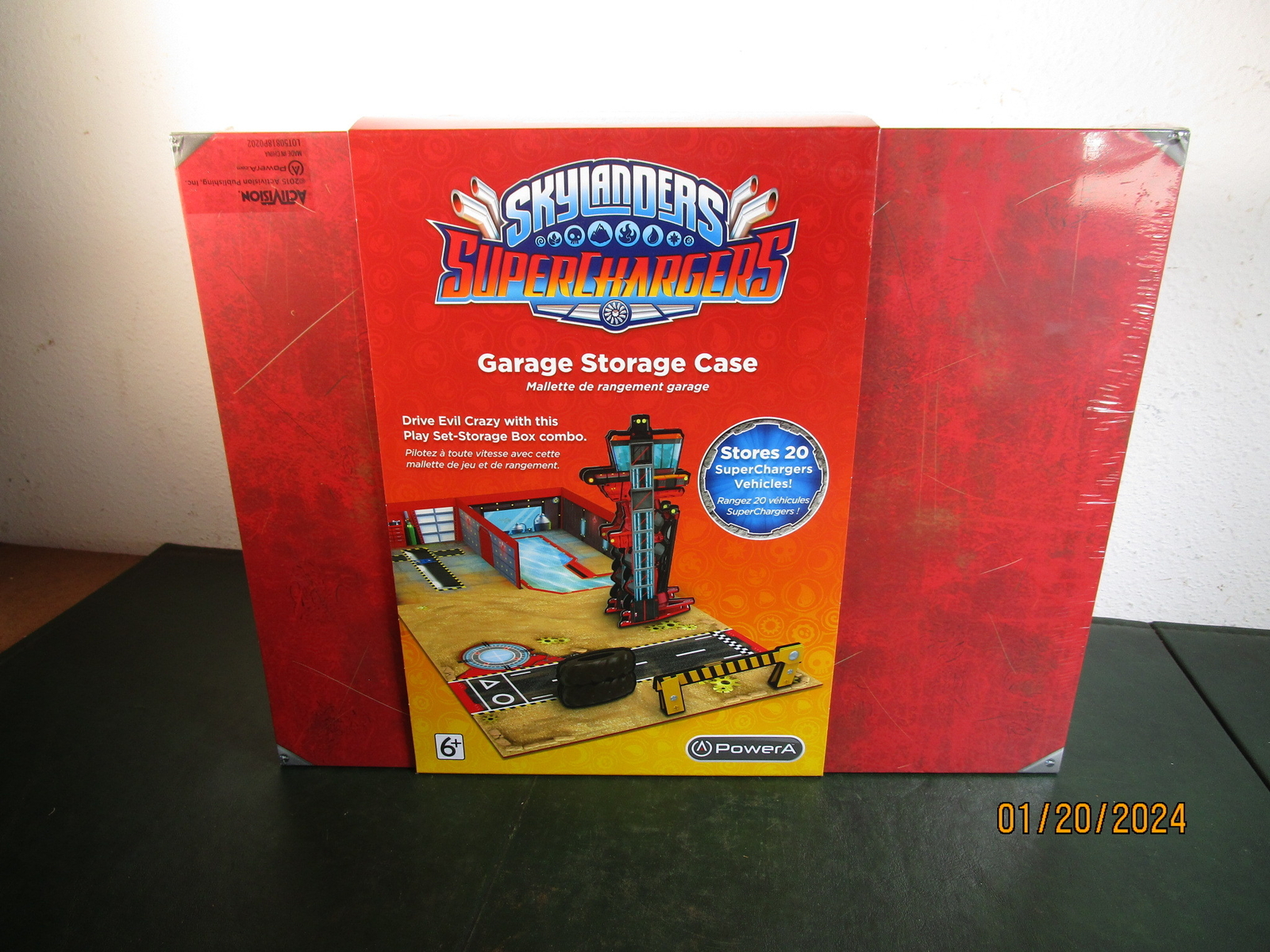 Activision Skylanders Superchargers Garage Storage Case