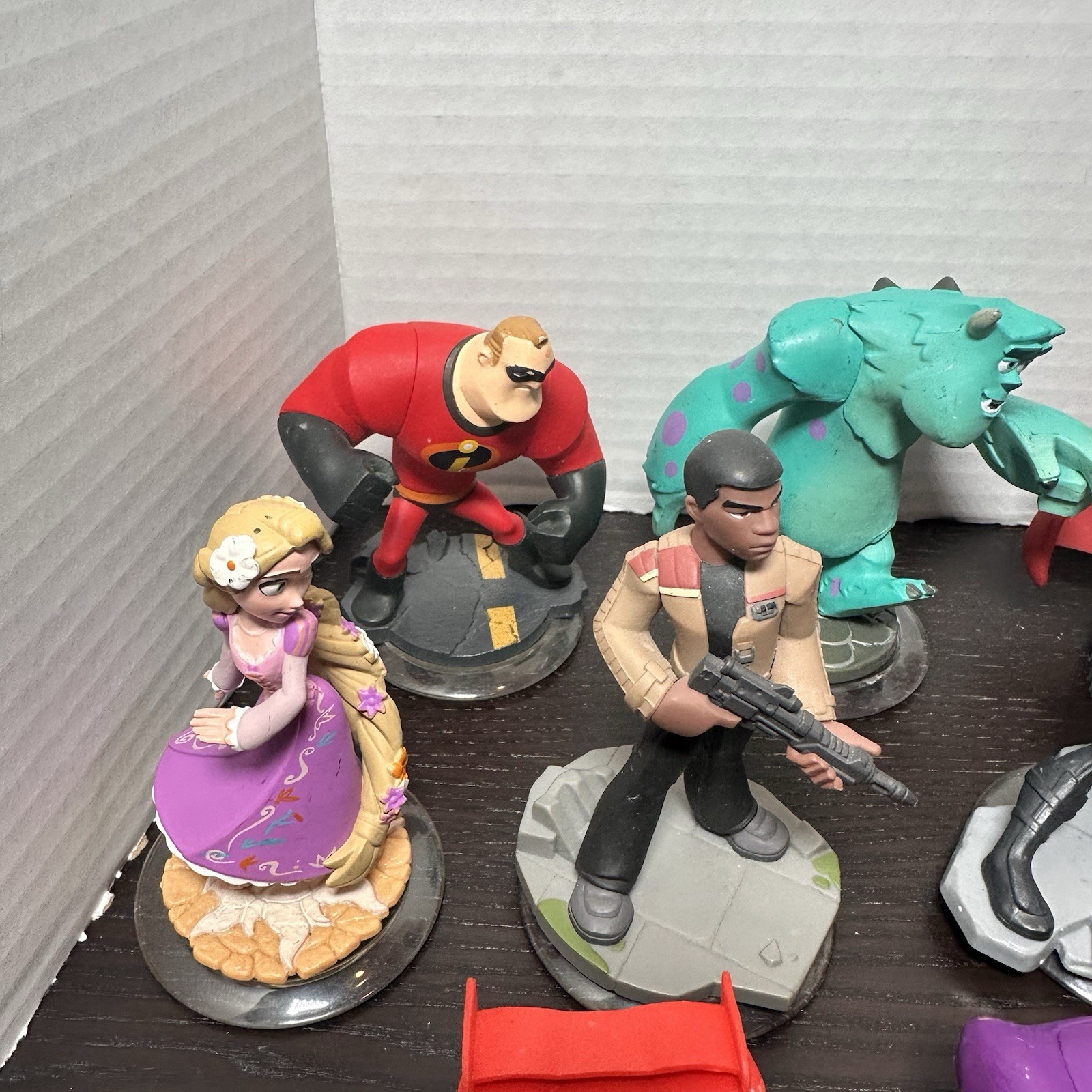 Disney Infinity Figures And Levels Marvel Star Wars & More