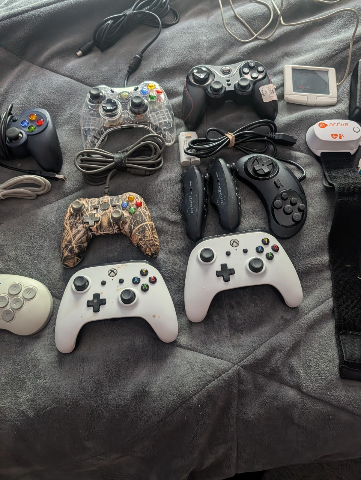 Lot of 20 Untested Video Game Controllers Nintendo, Sony, Microsoft, others too!