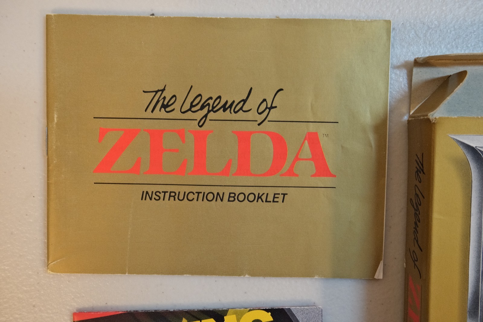 The Legend of Zelda (Nintendo NES, 1987) Complete with Inserts & Poster