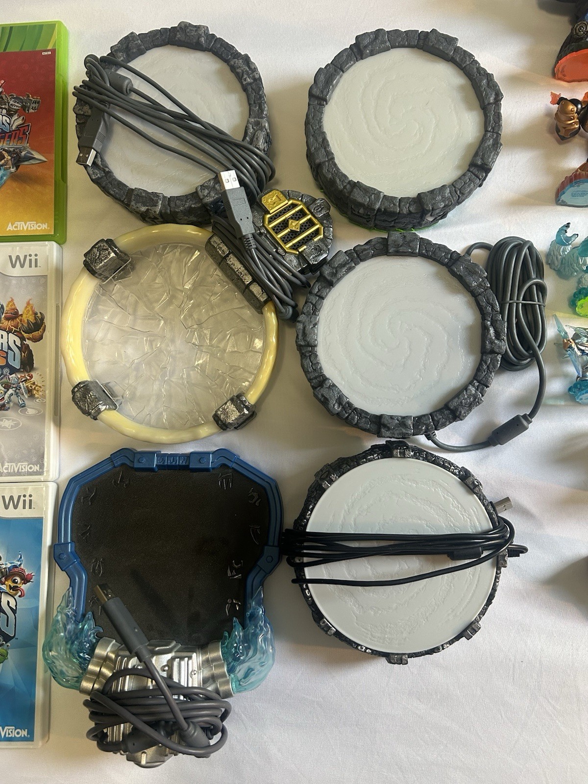 Skylanders LOT of 53, Portals & Games, Giants Swap Force Trap Team Superchargers