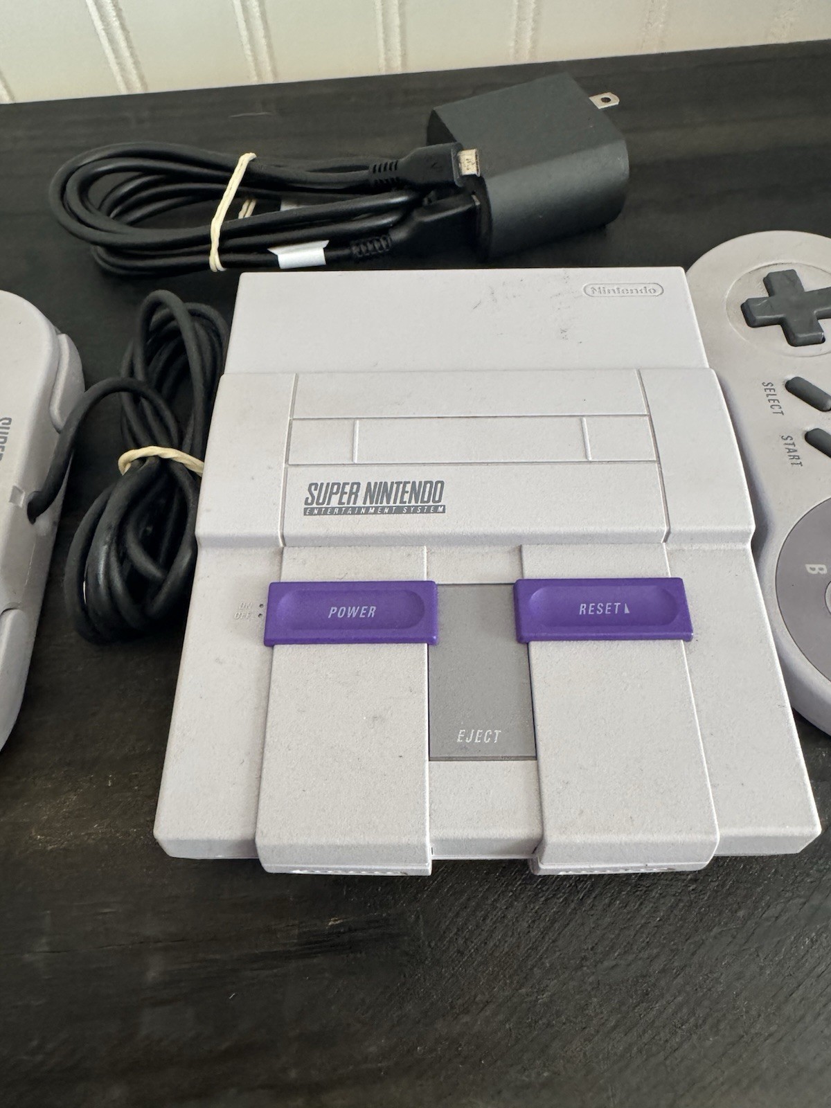 Nintendo Super NES Classic Edition Mini Console CLV-201 w/2 Controllers no box